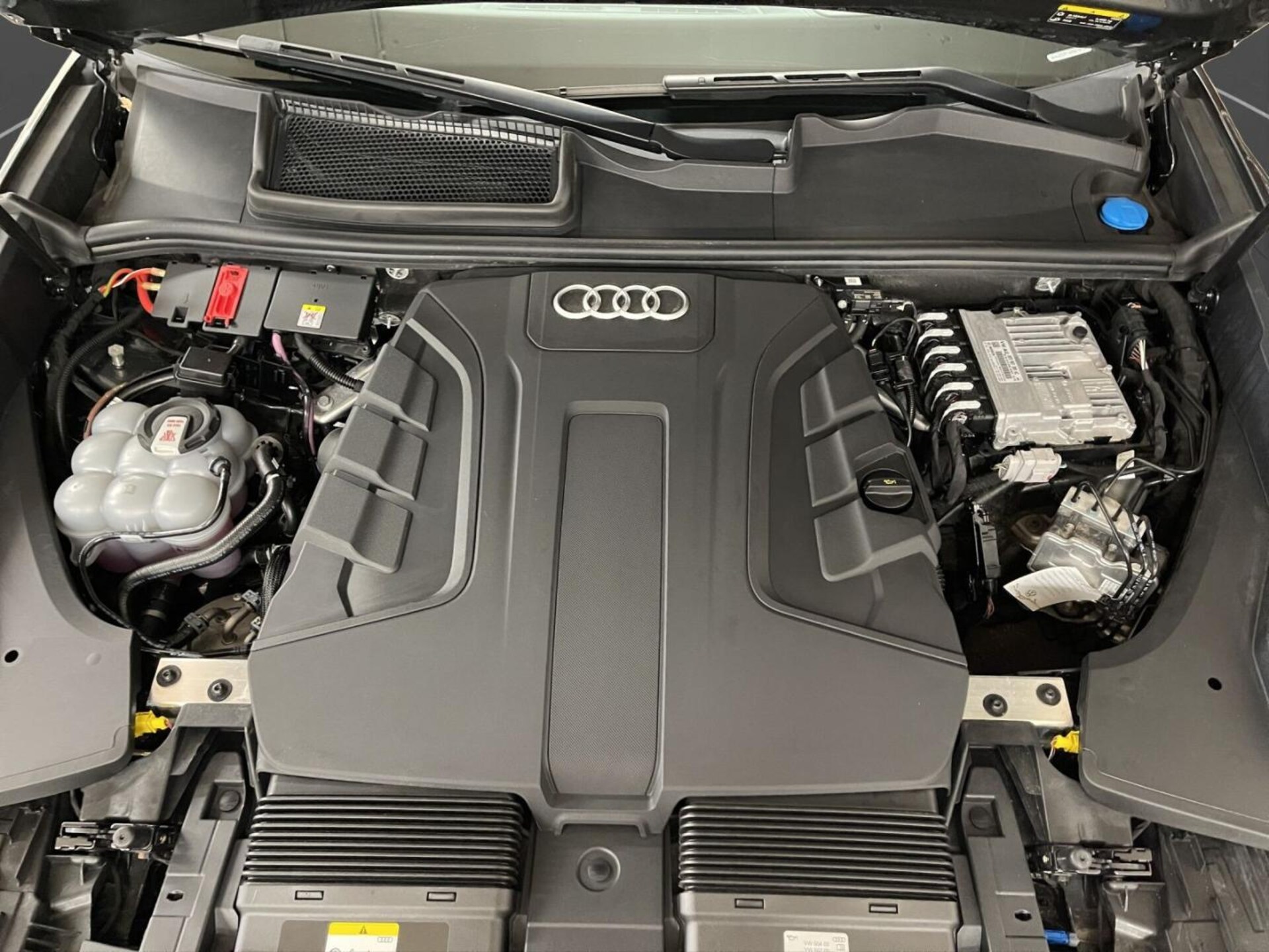Audi Q8 SUV