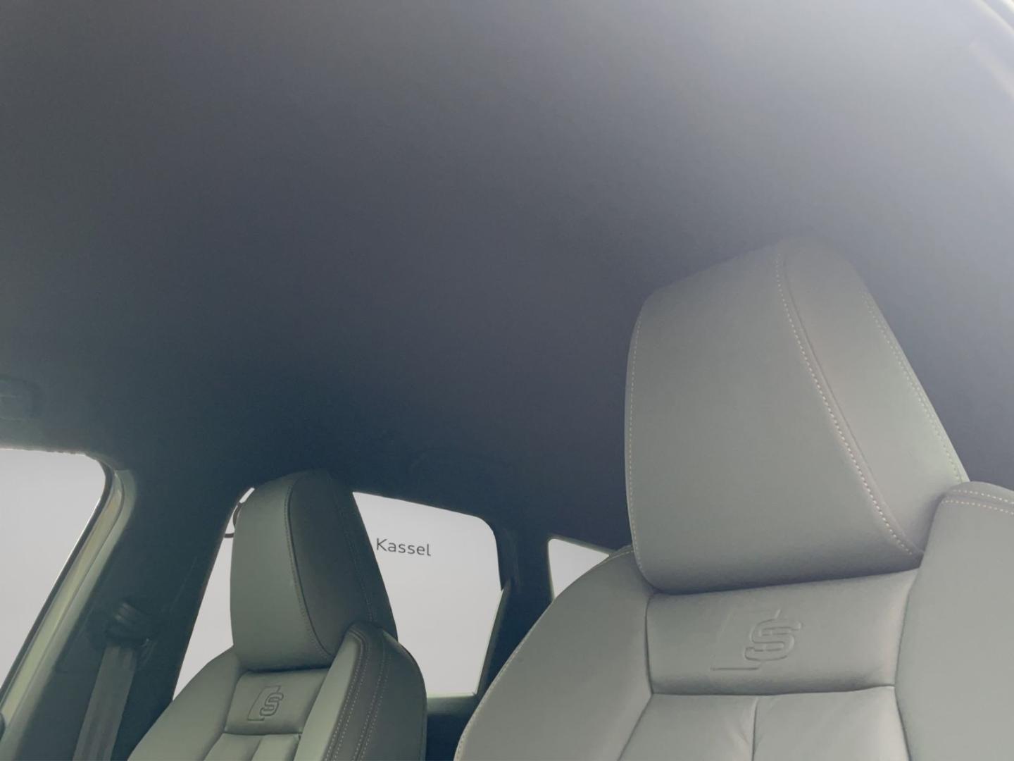 Image about Audi Q4 e-tron 40 e-tron