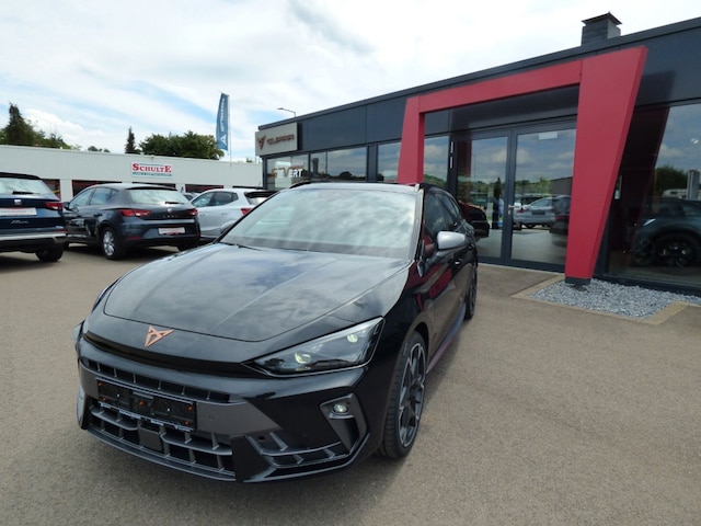 CUPRA Leon Sportstourer 1.5 eTSI DSG MATRIX PANO EDGE+DYNAMIC (VFW CU 150 002489-68)