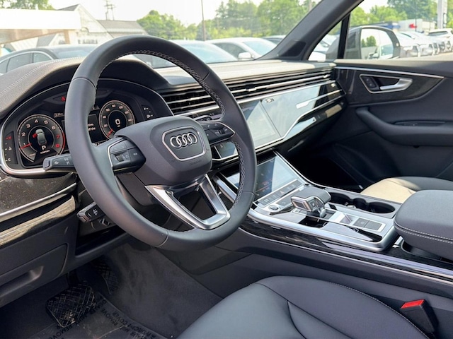 2026 Audi Q7 Premium - Photo 7
