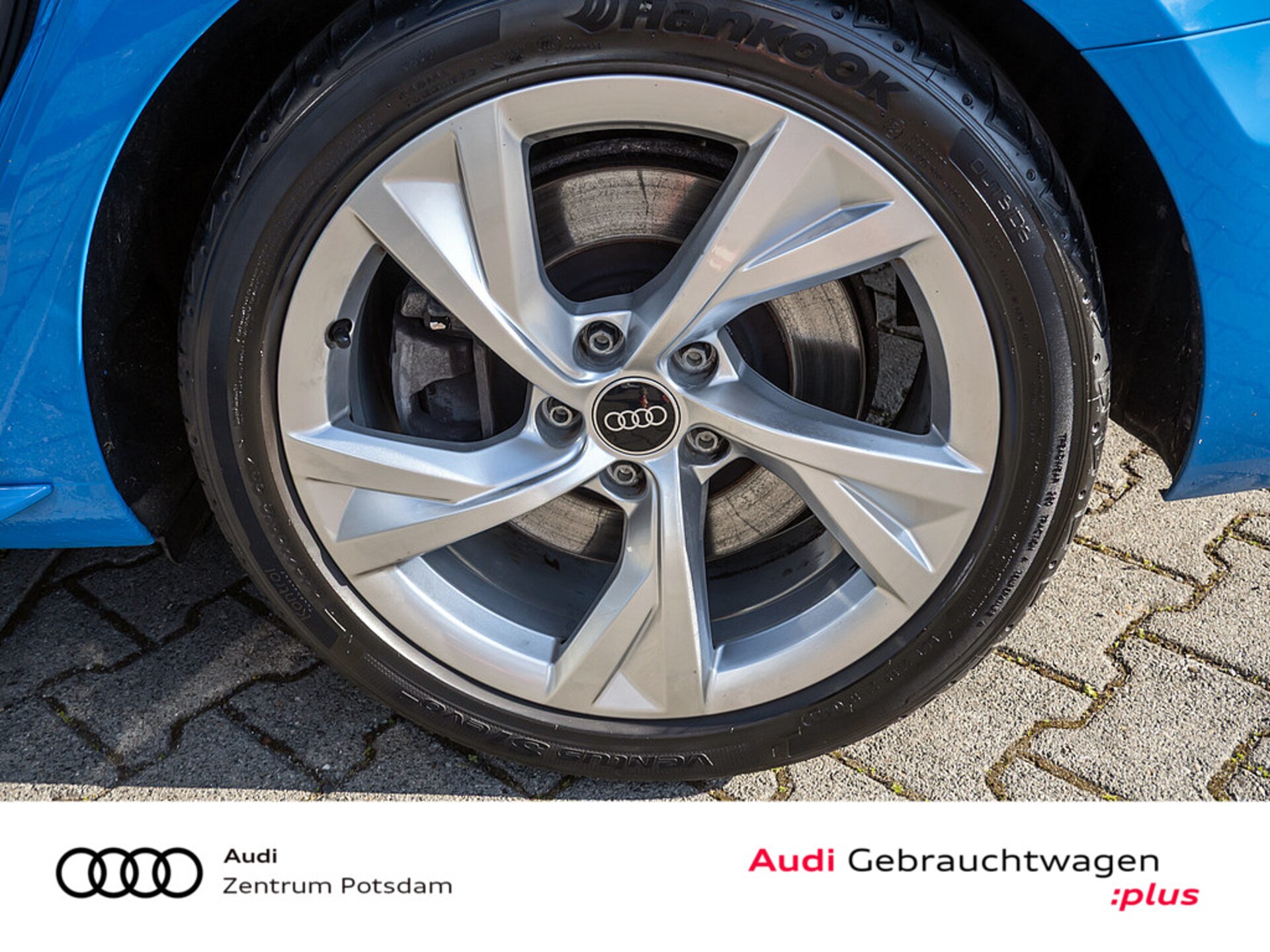 Audi A4 Avant S line