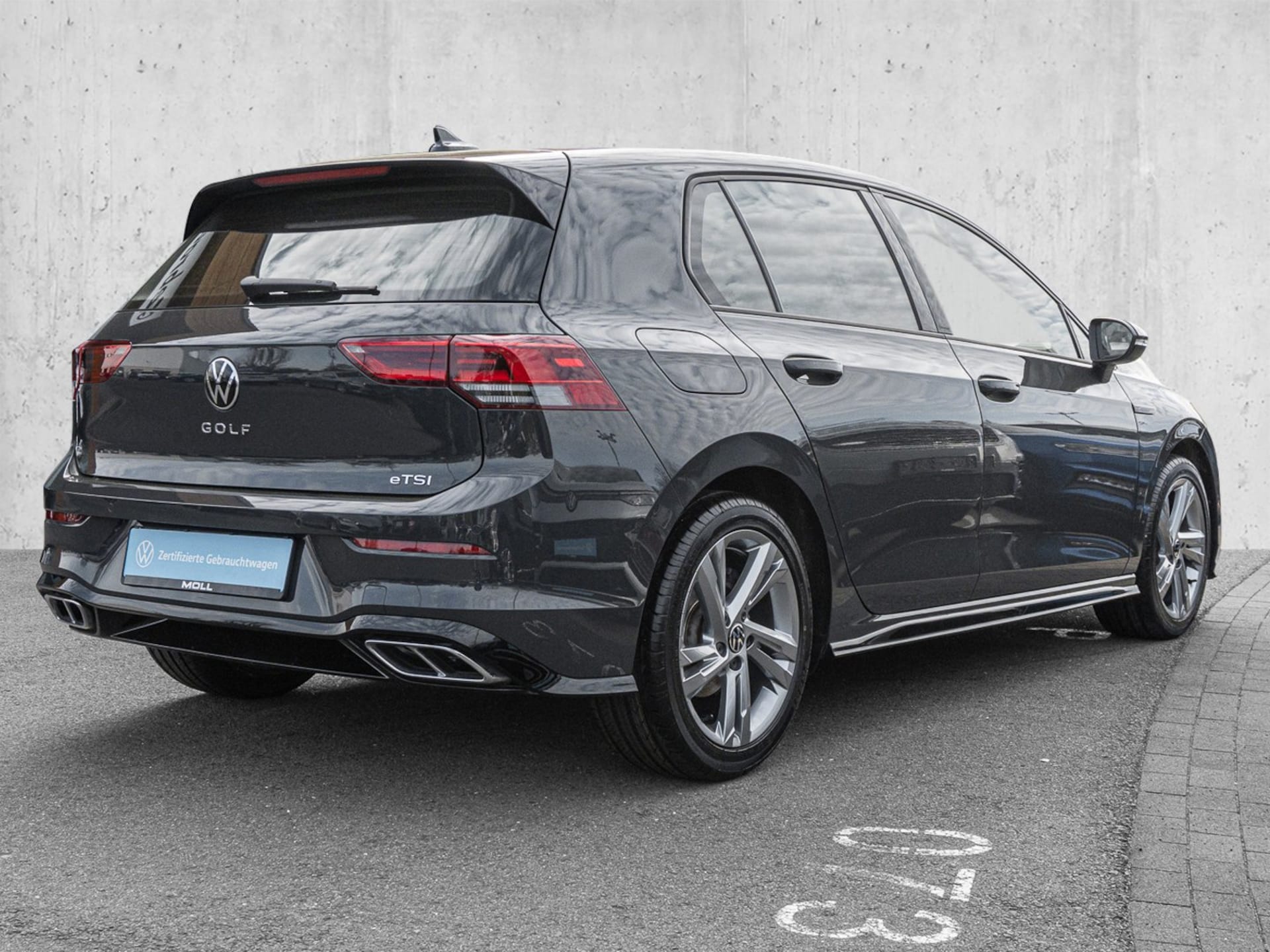 Volkswagen Golf R-Line