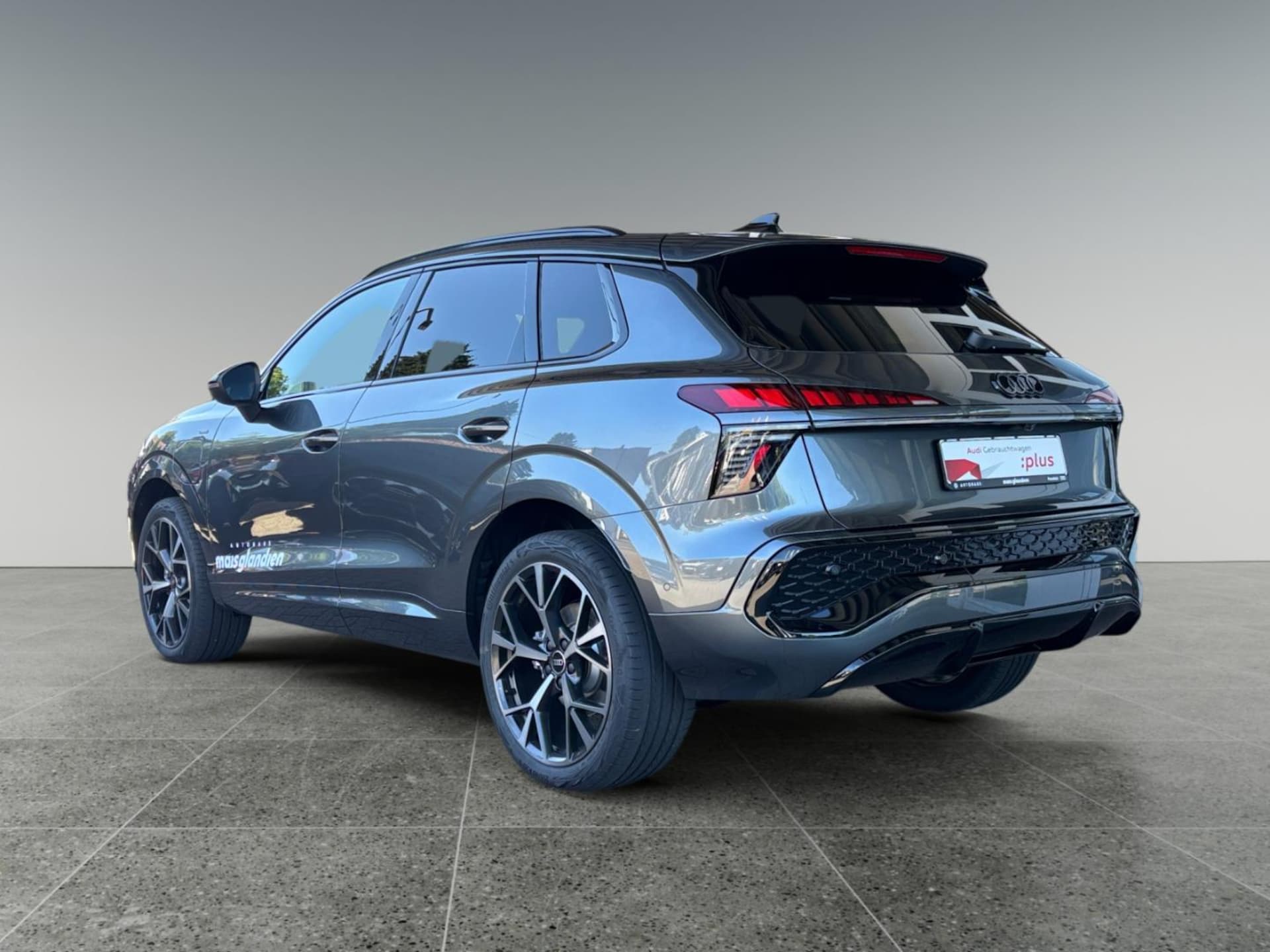 Audi Q3 SUV e-hybrid