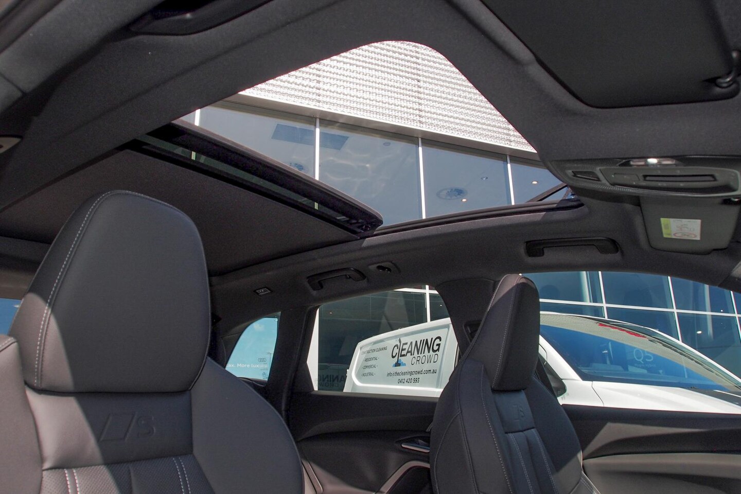 Image about Audi Q5 SUV TDI quattro 150 kW sport