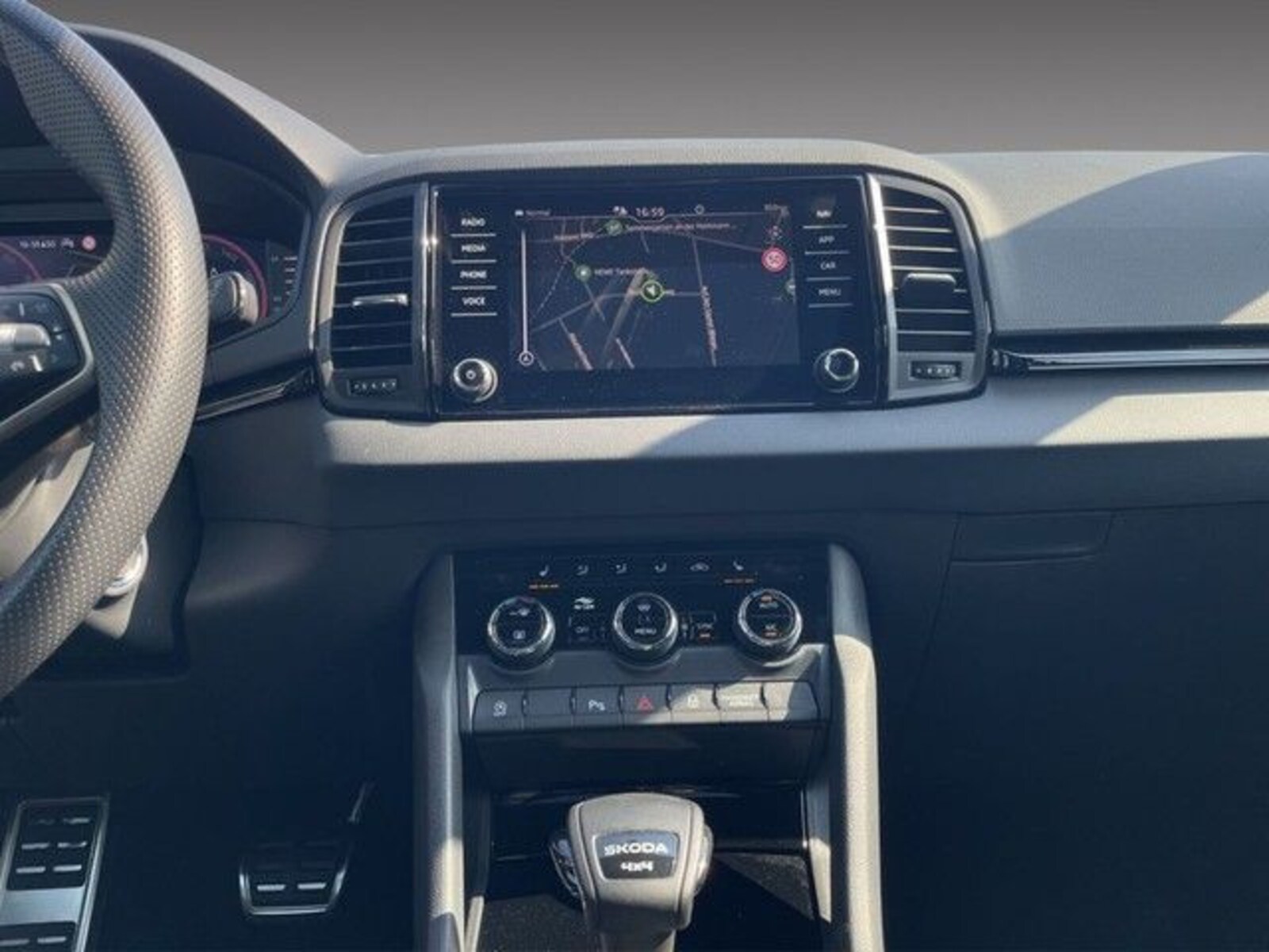 Škoda Karoq – Bild 12