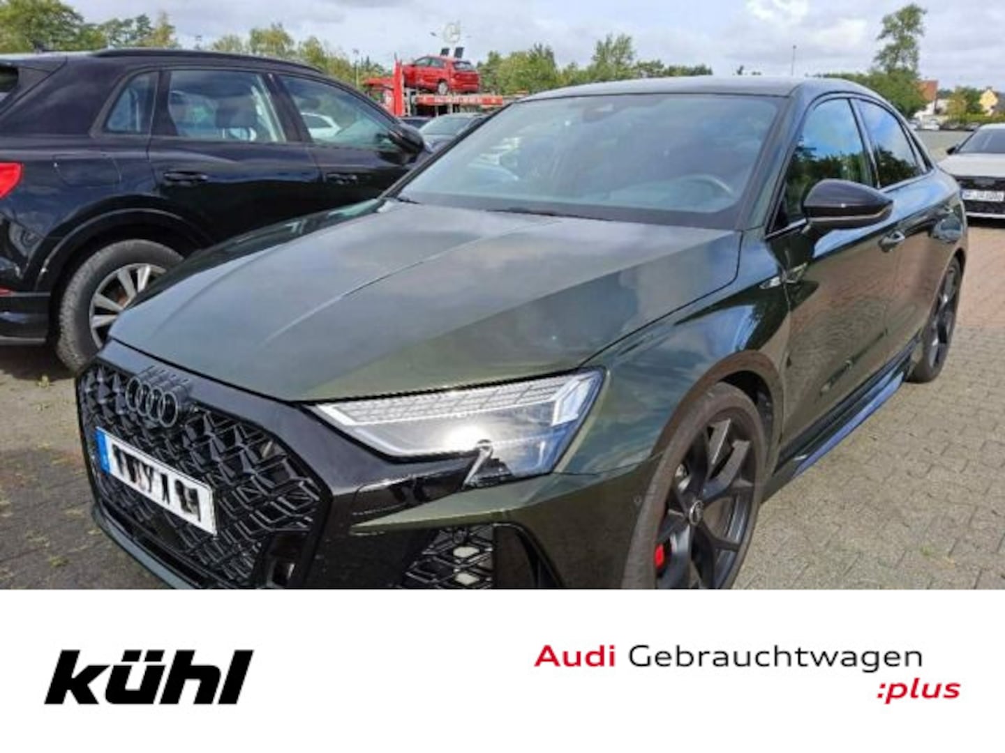 Bild über Audi RS 3 Limousine TFSI quattro S tronic - für weitere Informationen kontaktieren Sie den Audi Partner
