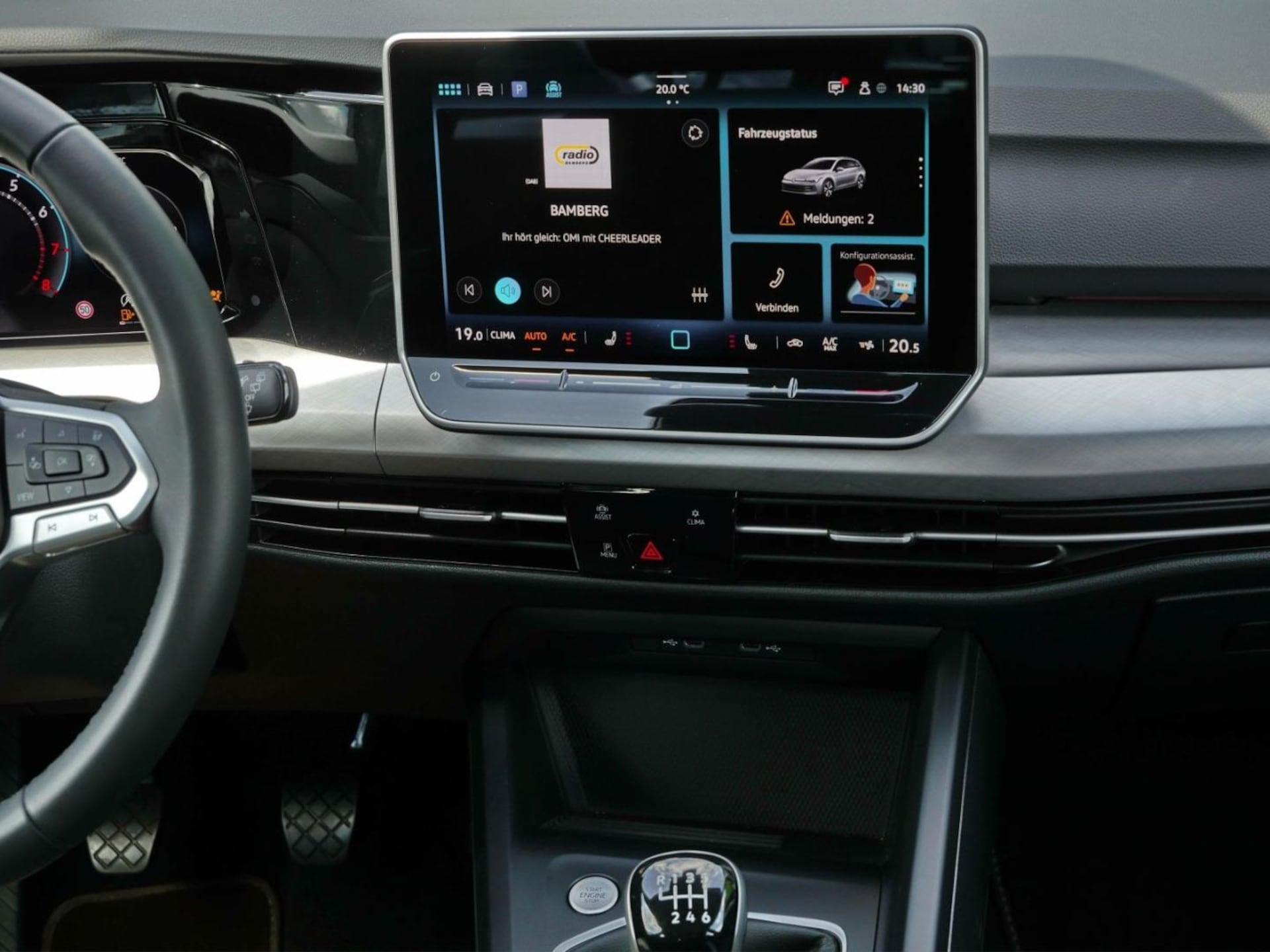 Volkswagen Golf Variant Life