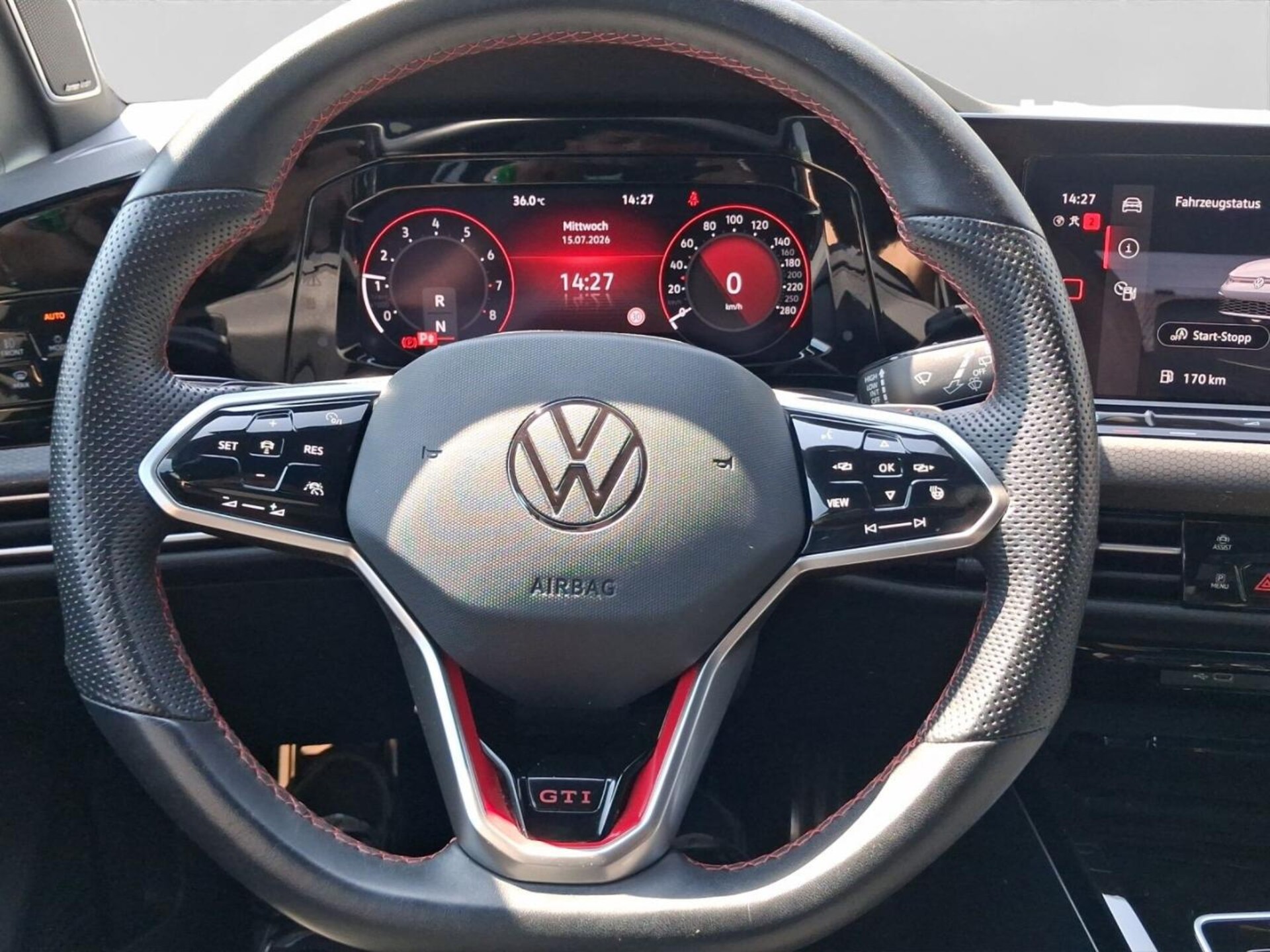 Volkswagen Golf GTI