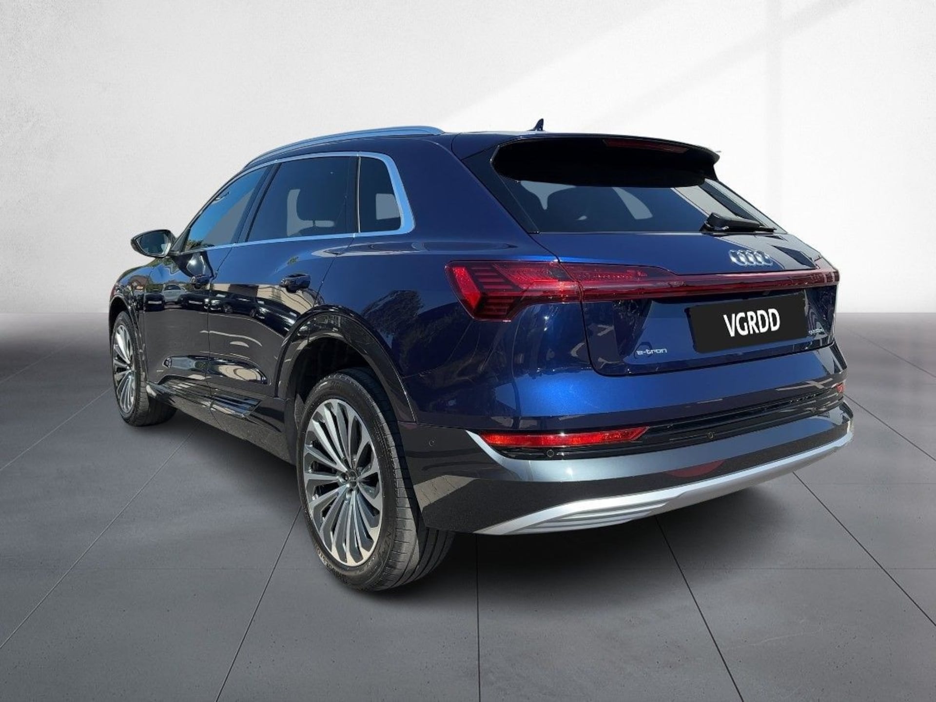Audi e-tron advanced