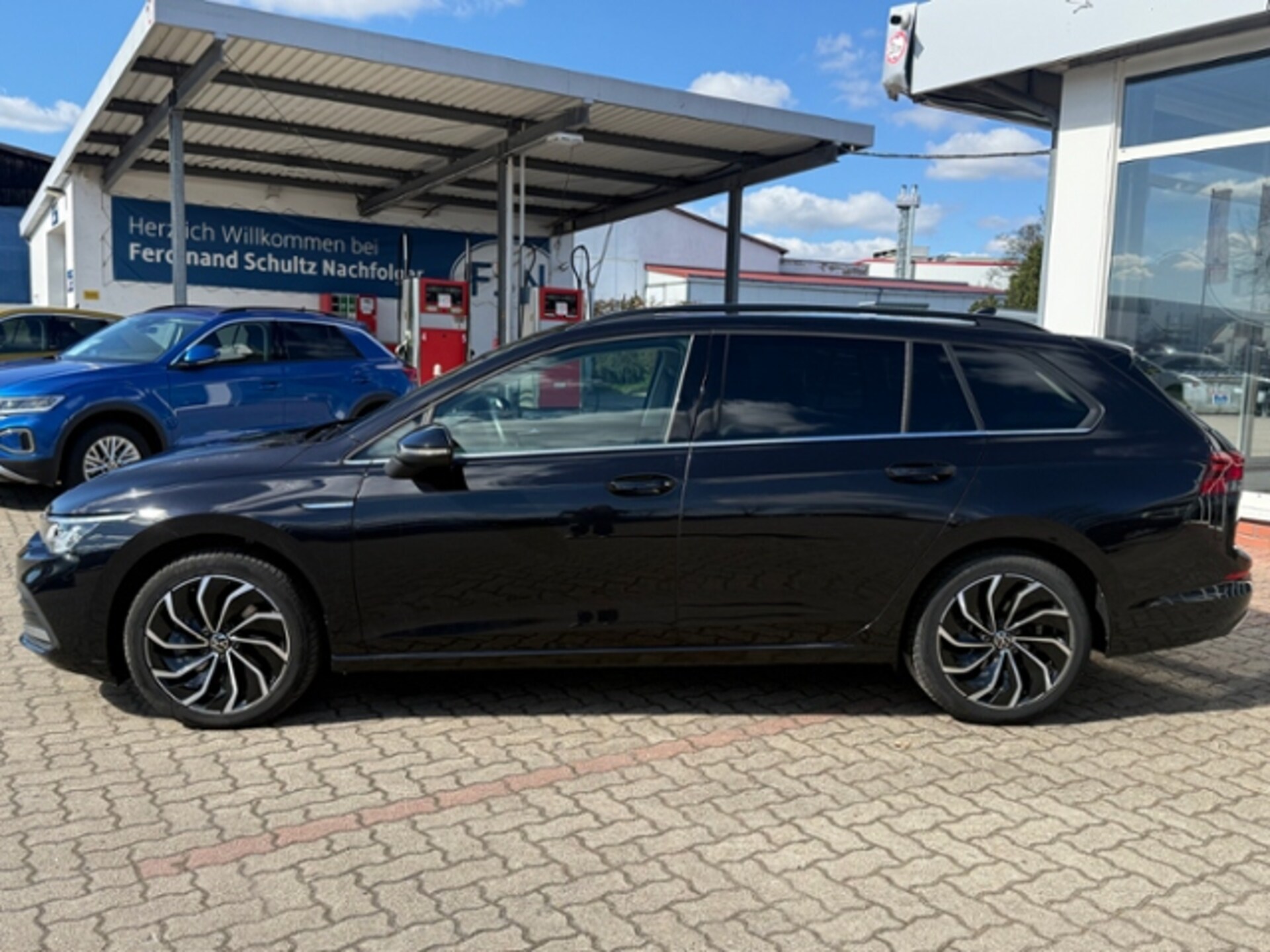Volkswagen Golf Variant Style