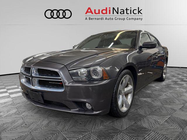 2013 Dodge Charger R/T's photo