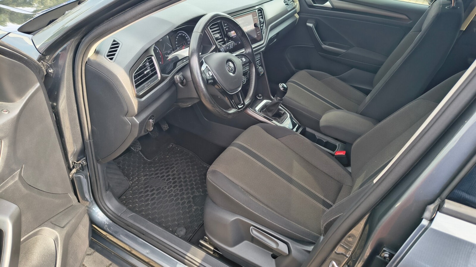 Volkswagen T-Roc Style