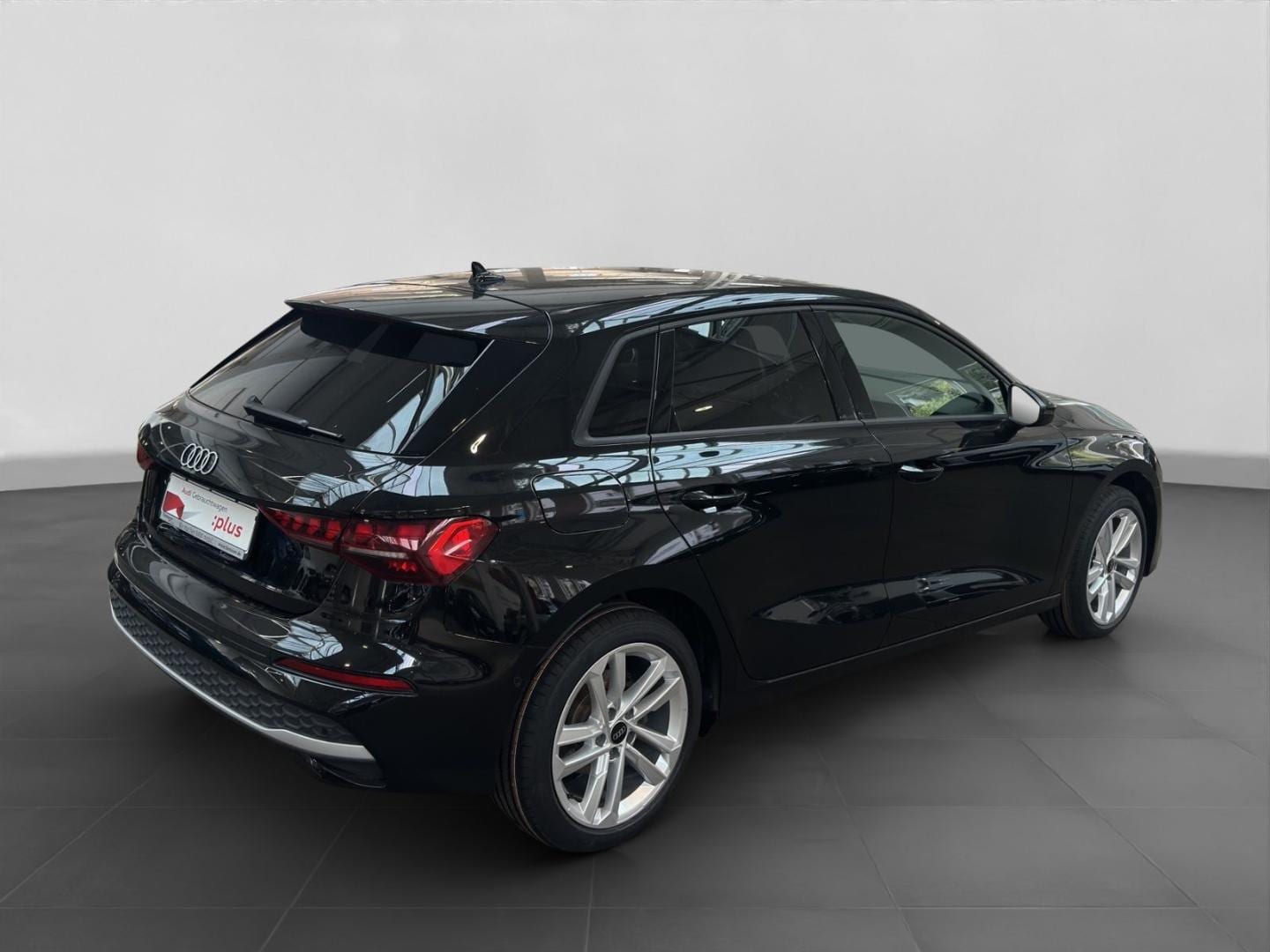 Bild über Audi A3 Sportback TFSI Schaltgetriebe - für weitere Informationen kontaktieren Sie den Audi Partner