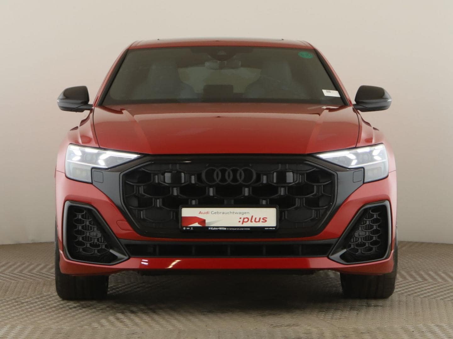 Bild über Audi Q8 SUV TFSI e TFSI e quattro 360 kW tiptronic - für weitere Informationen kontaktieren Sie den Audi Partner