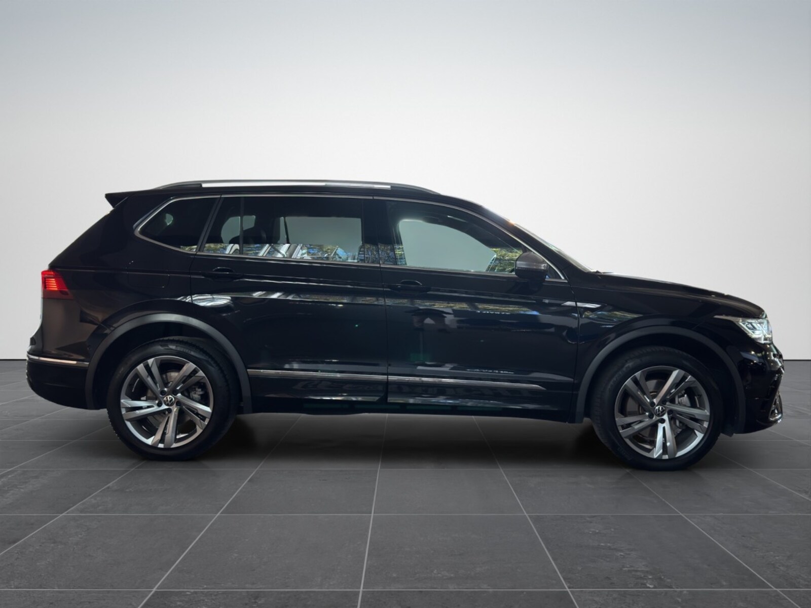 Volkswagen Tiguan Allspace – Bild 7
