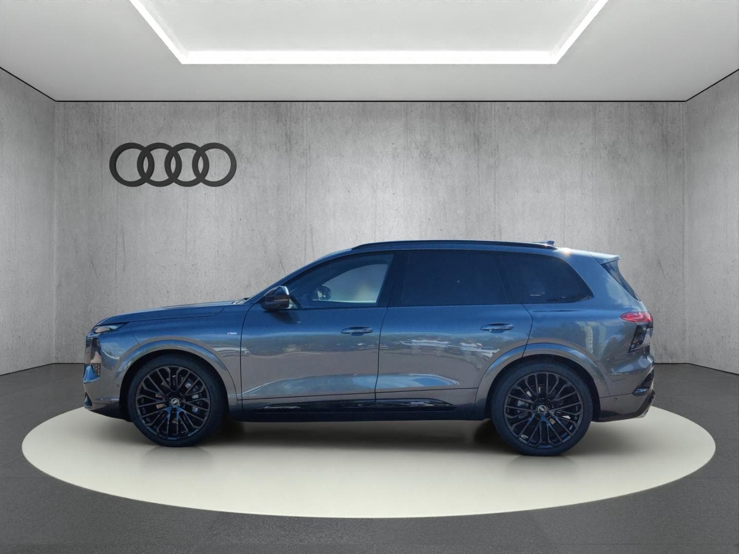 Bild über Audi Q7 SUV TDI quattro 220 kW tiptronic - für weitere Informationen kontaktieren Sie den Audi Partner