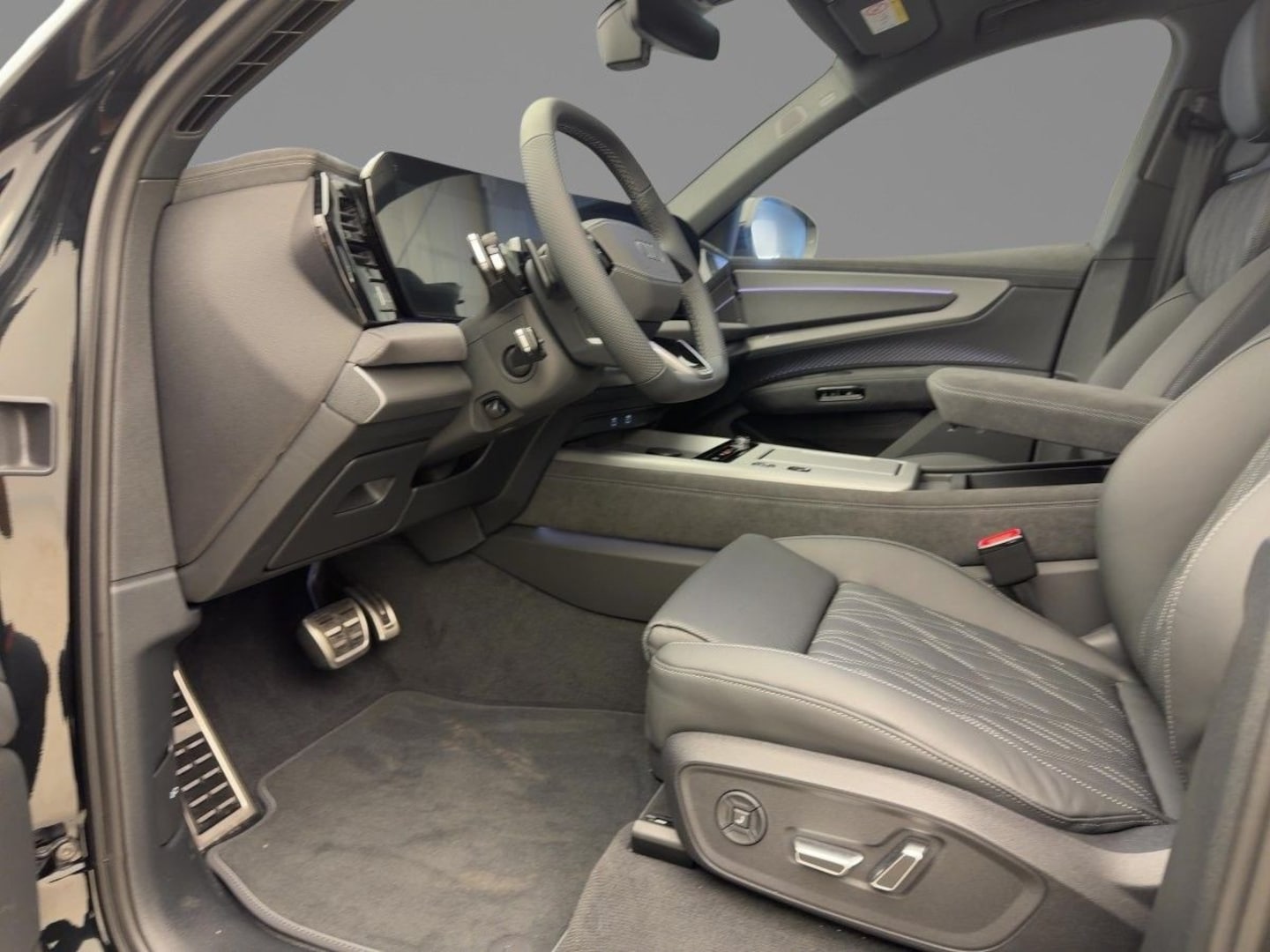 Bild über Audi Q7 SUV TDI quattro 220 kW tiptronic - für weitere Informationen kontaktieren Sie den Audi Partner