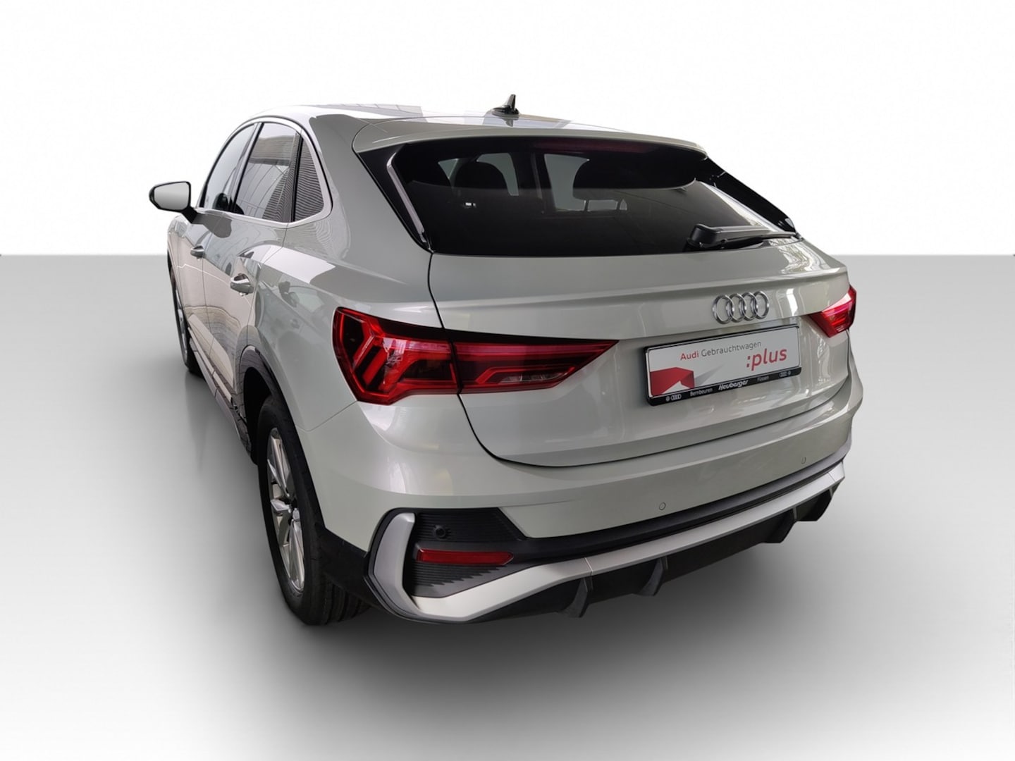 Bild über Audi Q3 Sportback TFSI 110 kW S tronic - für weitere Informationen kontaktieren Sie den Audi Partner