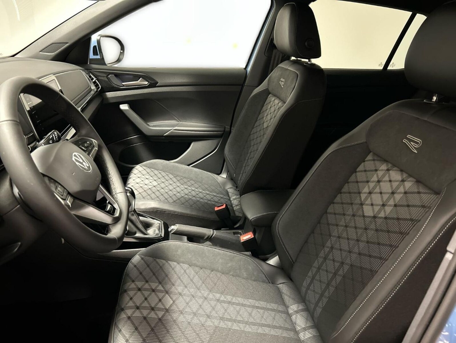 Volkswagen T-Cross – Bild 11