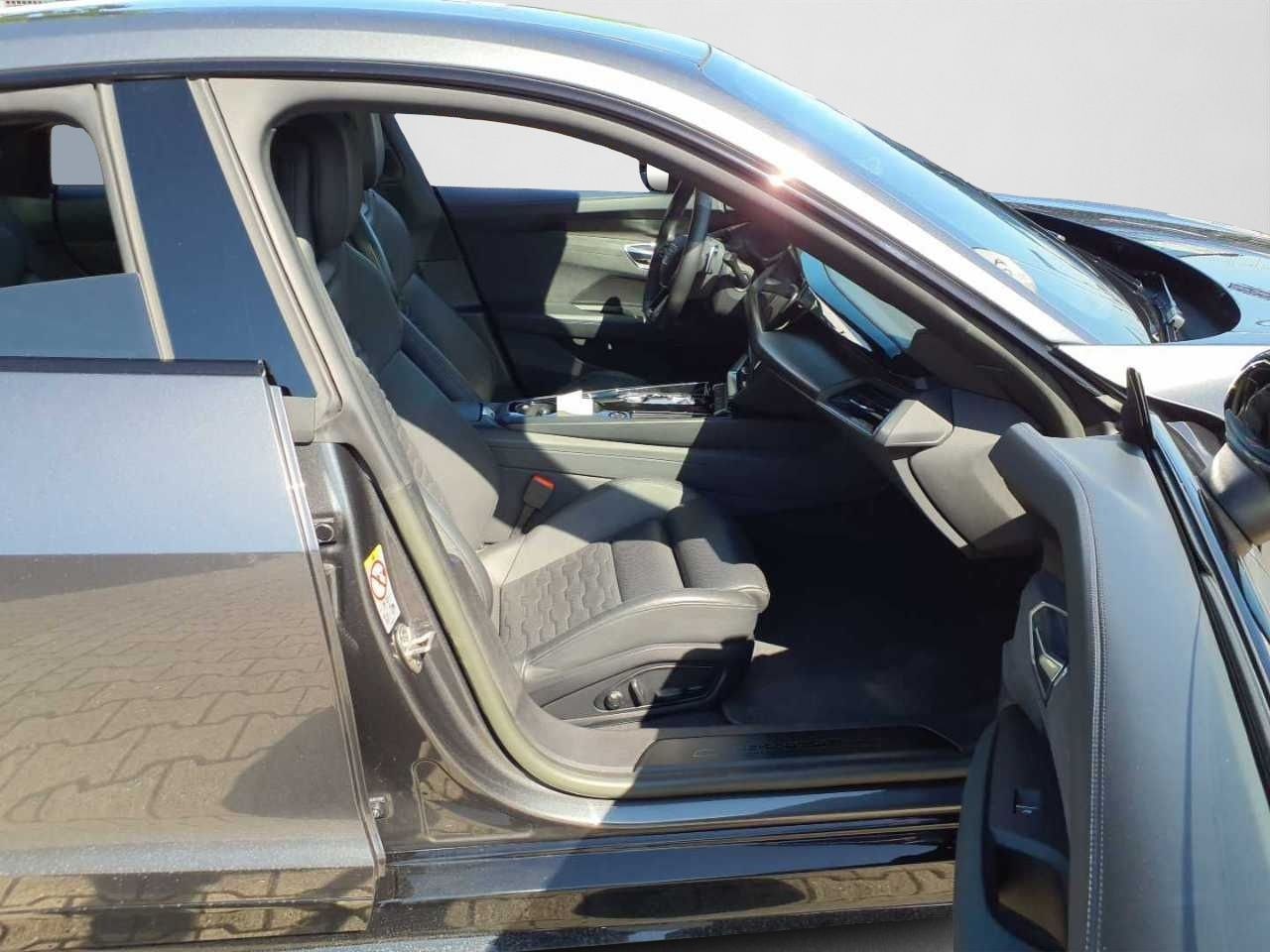 Audi e-tron GT quattro