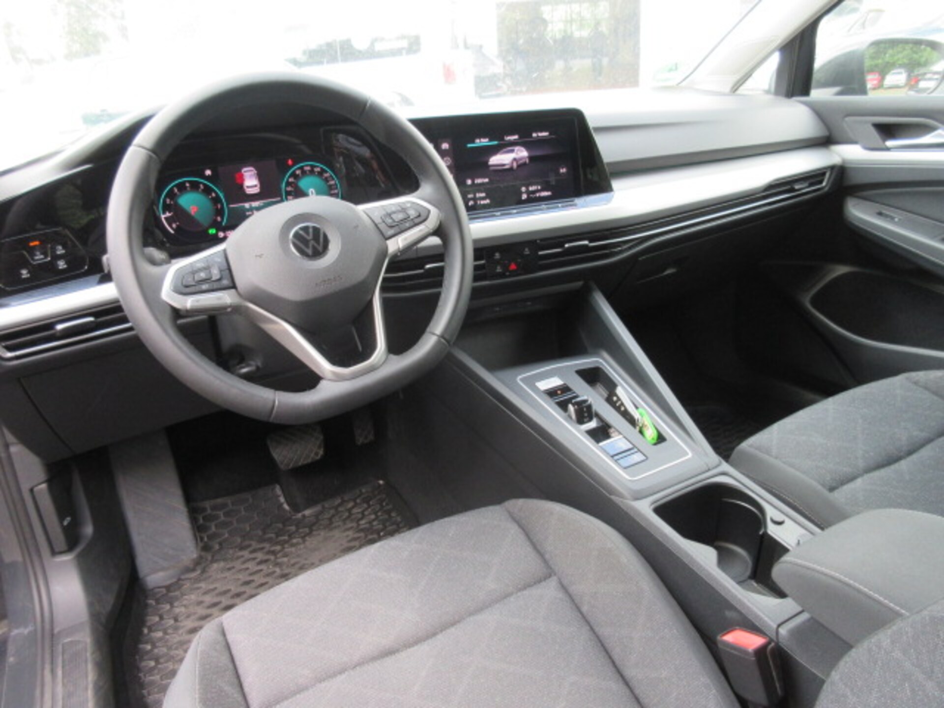 Volkswagen Golf Life