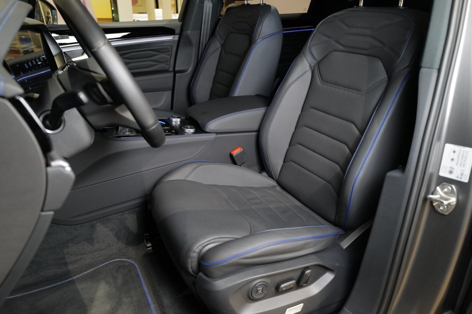 Volkswagen Touareg – Bild 12