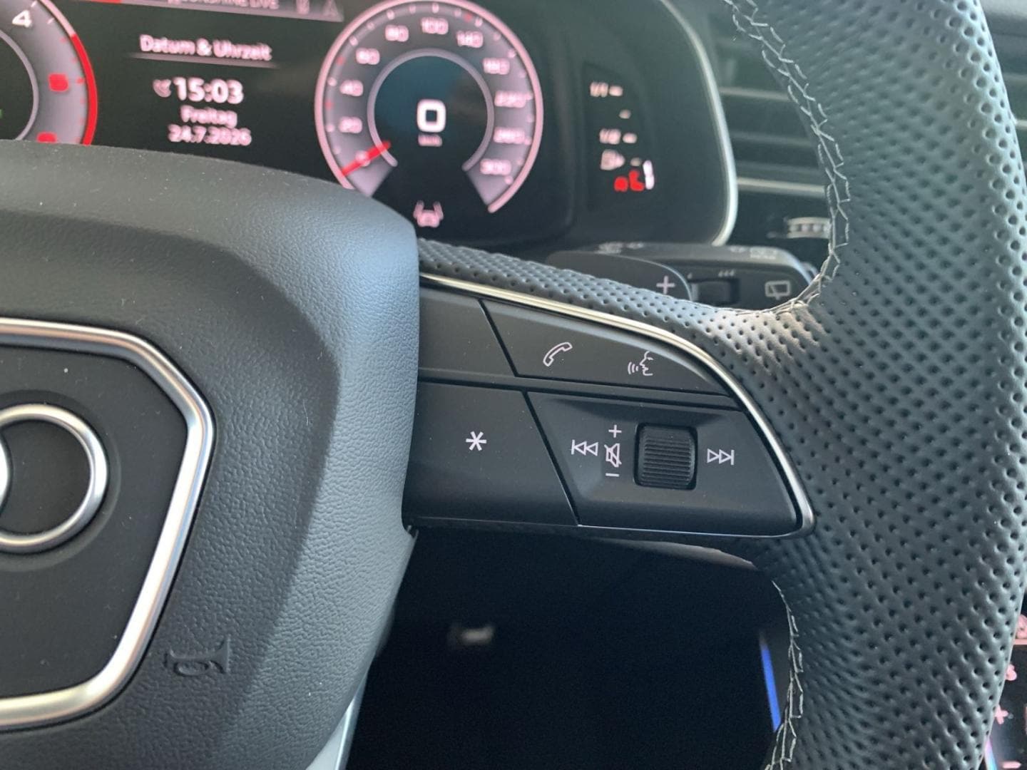 Bild über Audi Q7 SUV S line business TDI quattro 210 kW tiptronic - für weitere Informationen kontaktieren Sie den Audi Partner