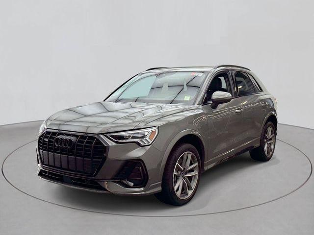Photo of 2024 Audi Q3 SUV 