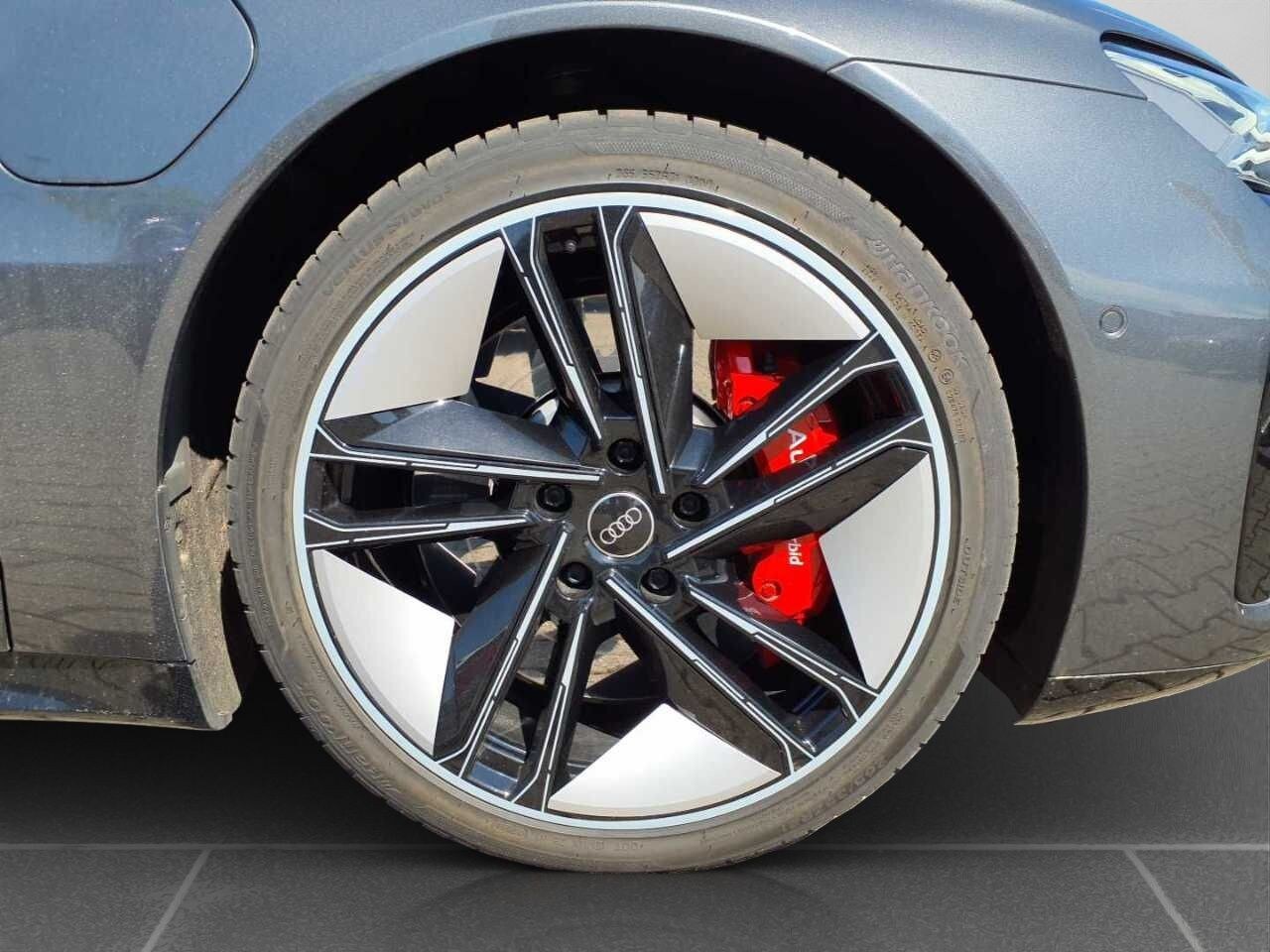 Audi e-tron GT quattro