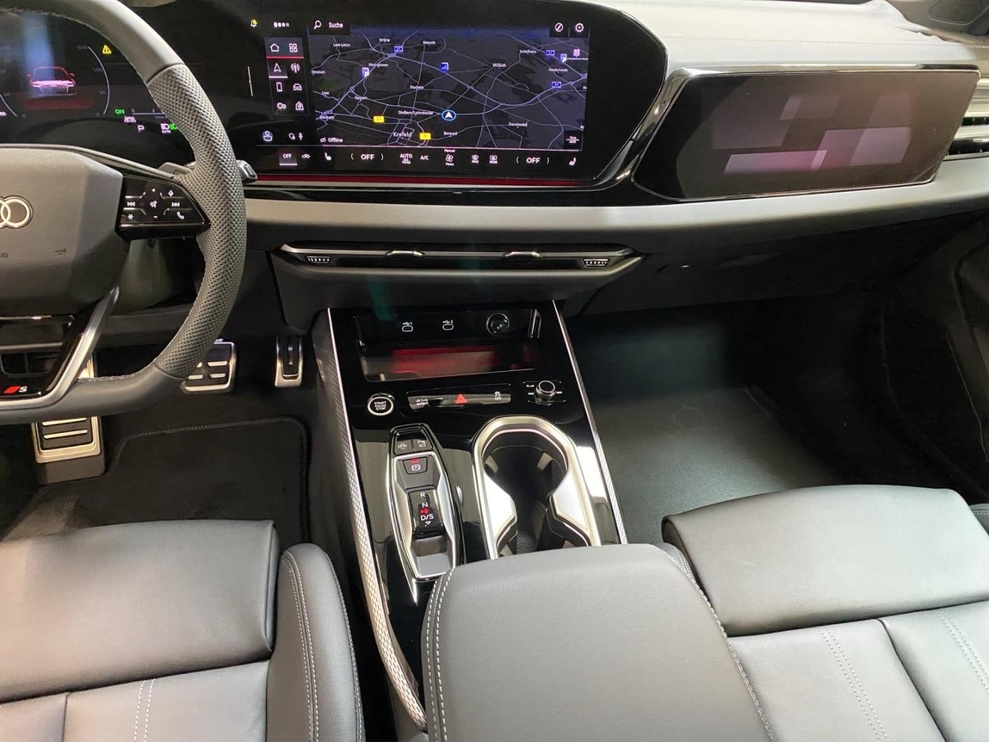 Bild über Audi A6 Avant TDI 150 kW S tronic - für weitere Informationen kontaktieren Sie den Audi Partner