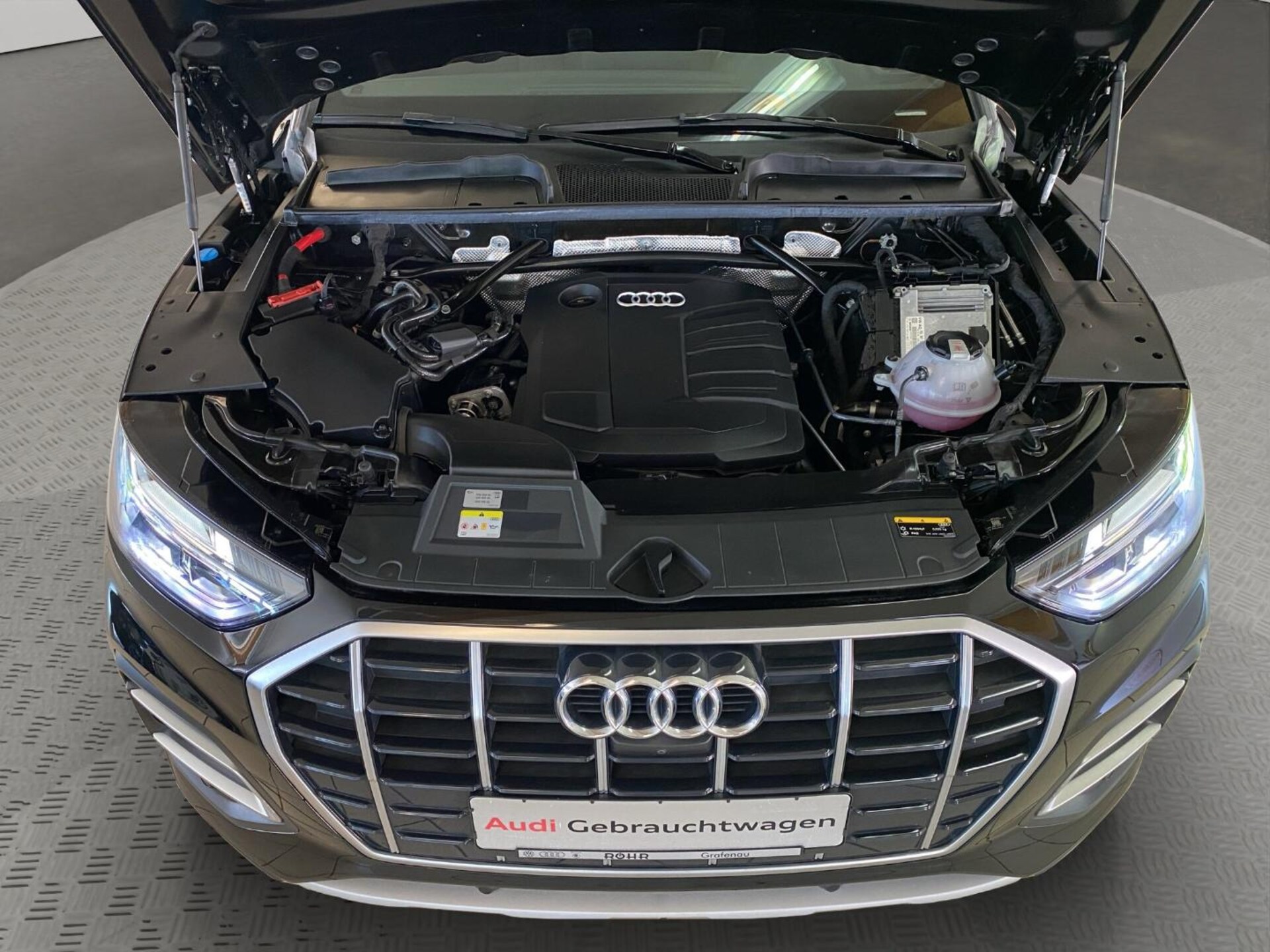 Audi Q5 SUV Advanced