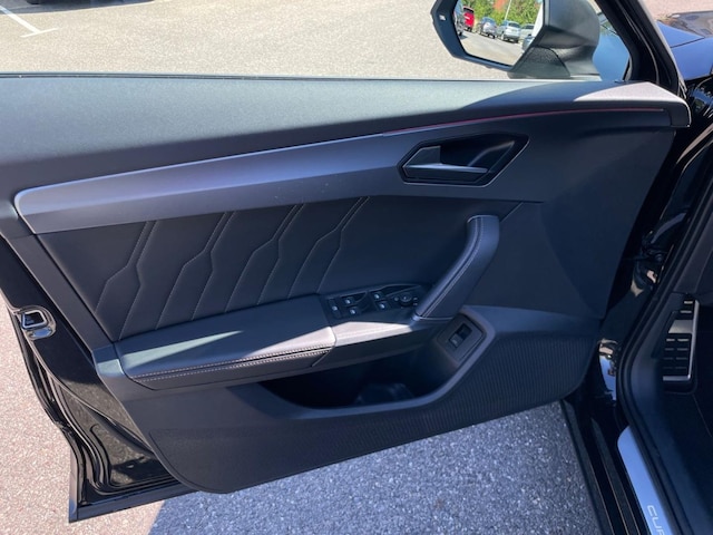 Bild des Autos 17