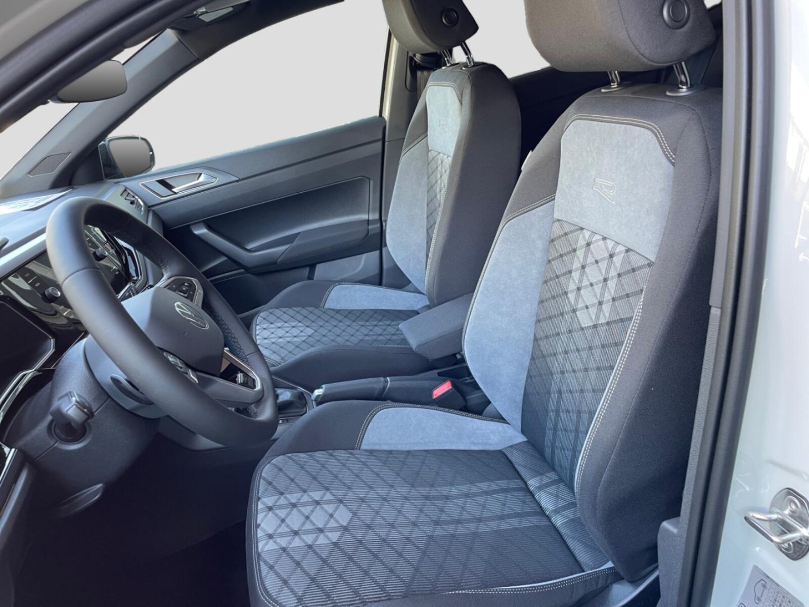 Volkswagen Polo – Bild 12
