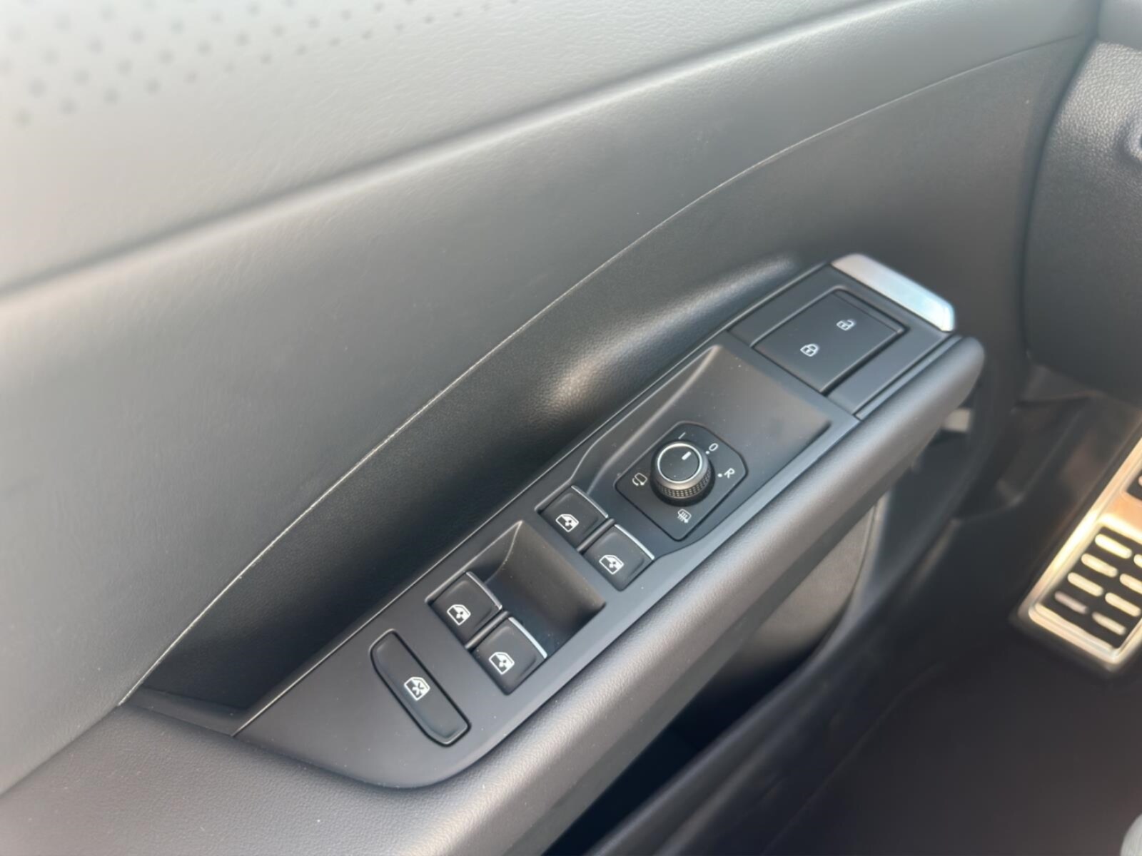 Volkswagen T-Roc – Bild 8