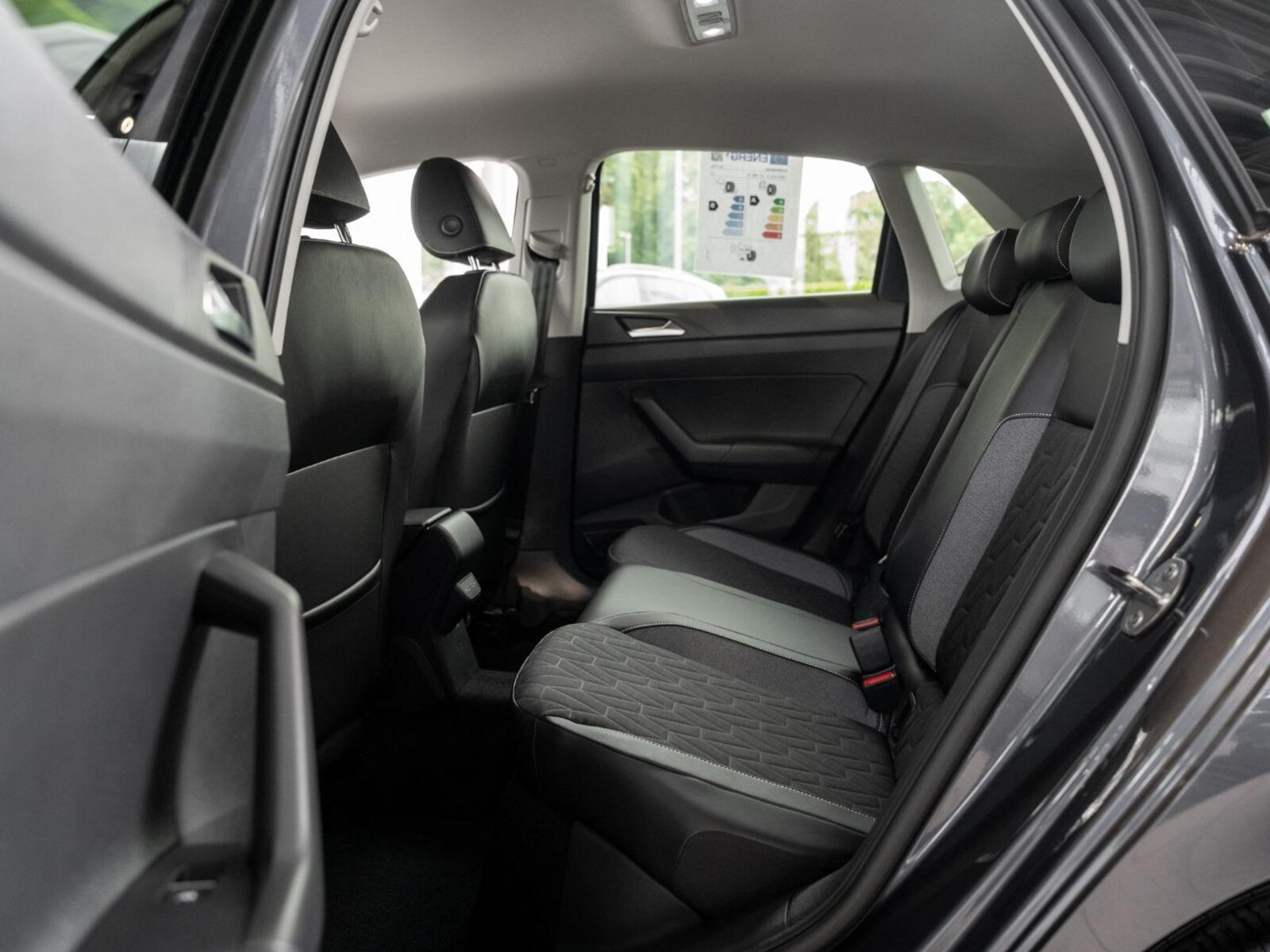 Volkswagen Polo – Bild 9