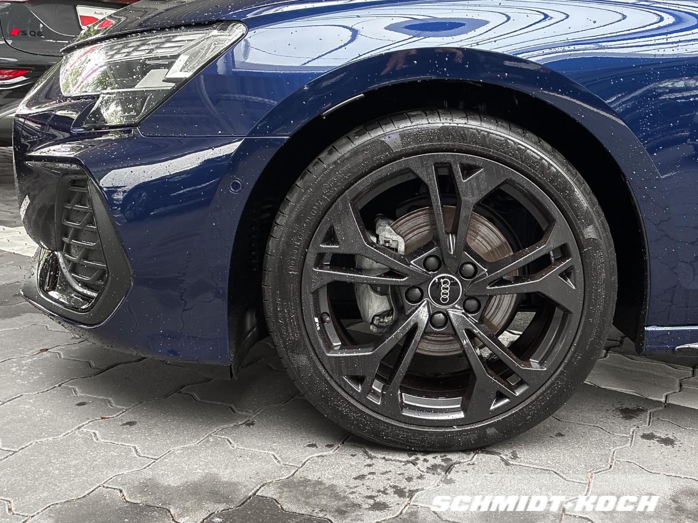 Bild über Audi A3 Sportback S line 30 TFSI S tronic - für weitere Informationen kontaktieren Sie den Audi Partner