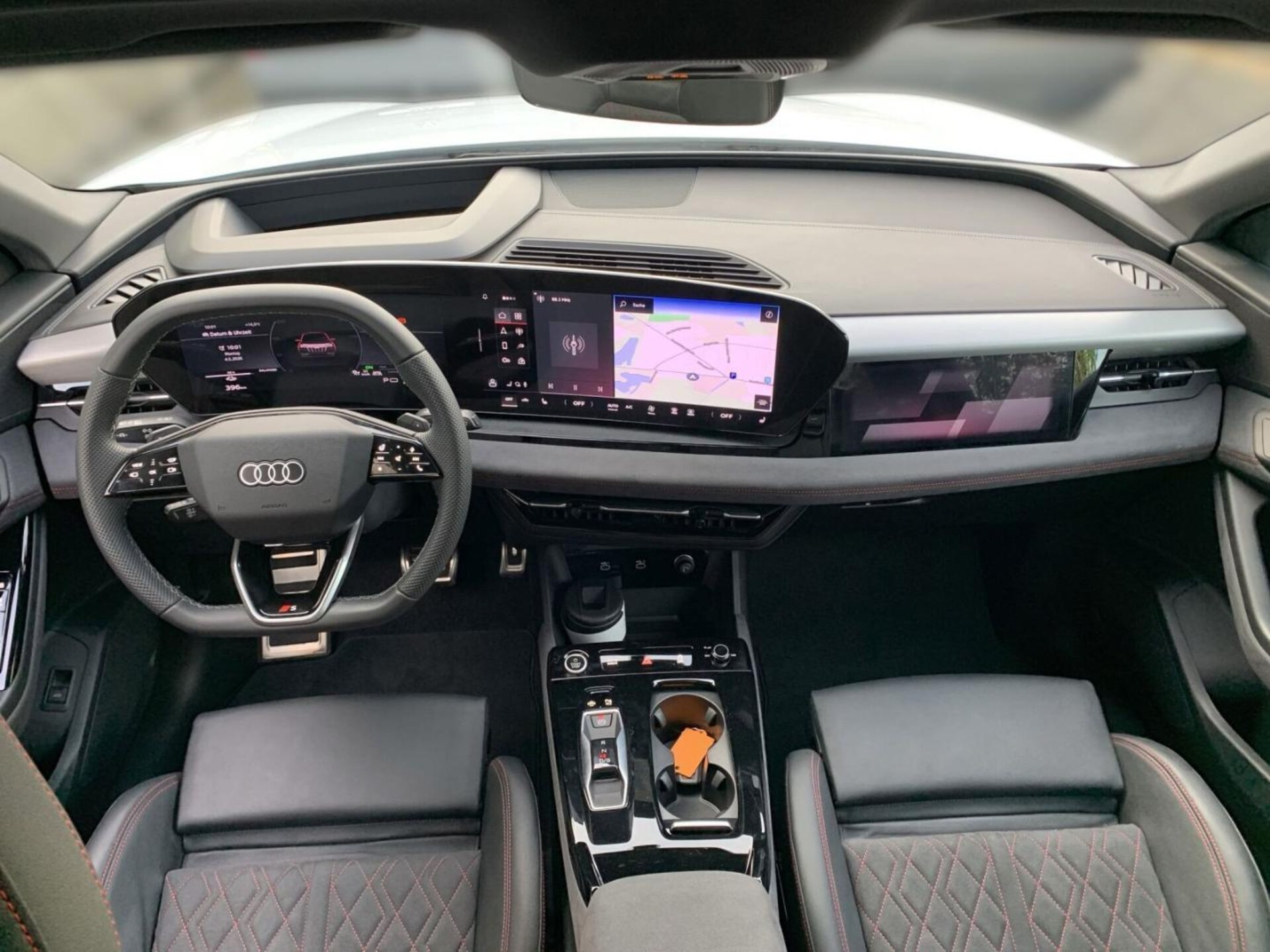 Audi Q6 SUV e-tron