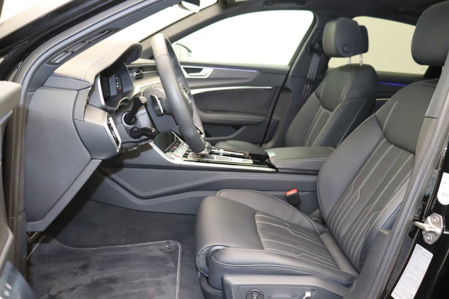 Bild über Audi S6 Limousine TDI quattro tiptronic - für weitere Informationen kontaktieren Sie den Audi Partner