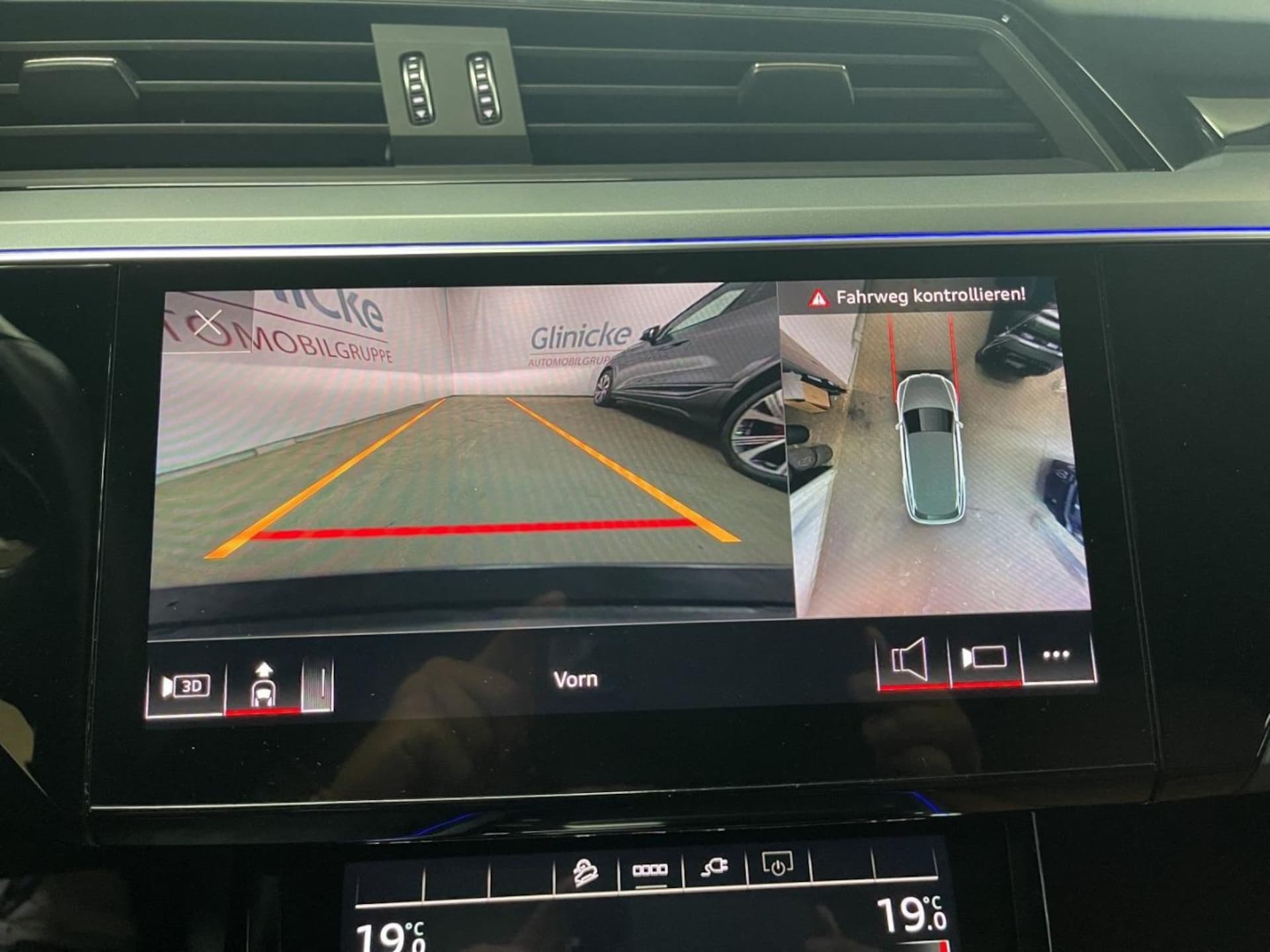 Audi e-tron S line