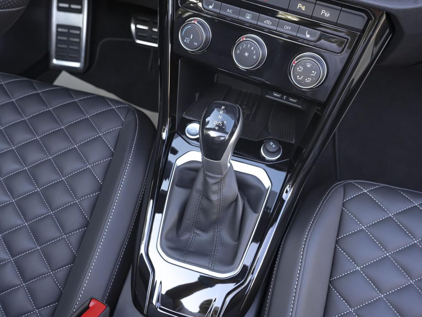 Volkswagen T-Roc Cabriolet – Bild 16