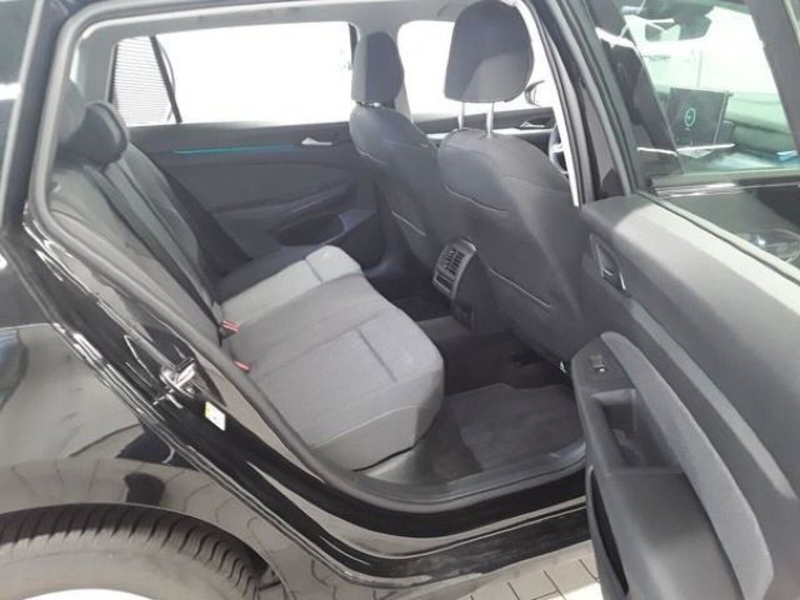 Volkswagen Golf Variant – Bild 6