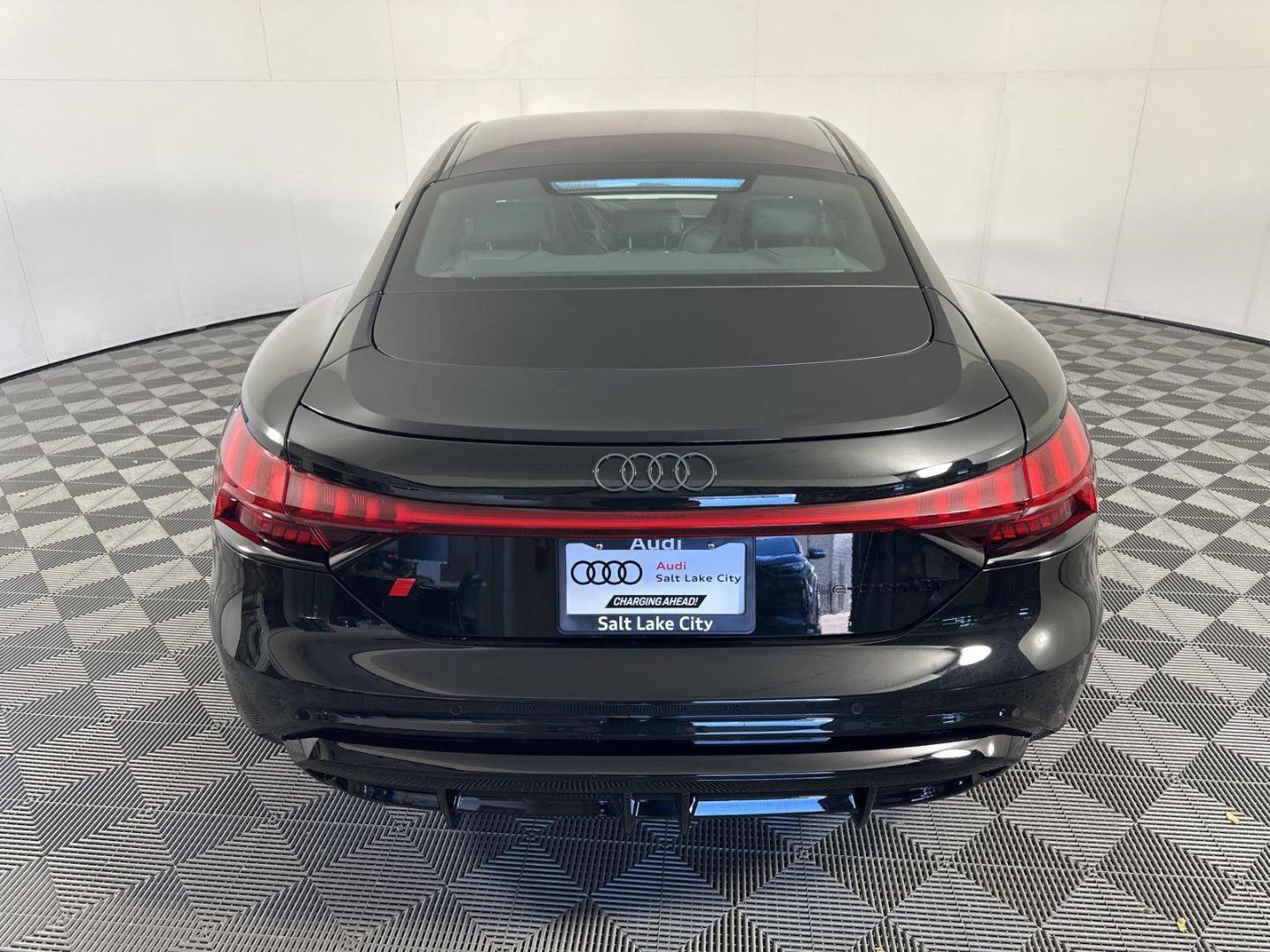 2026 Audi S e-tron GT Premium Plus - Photo 6