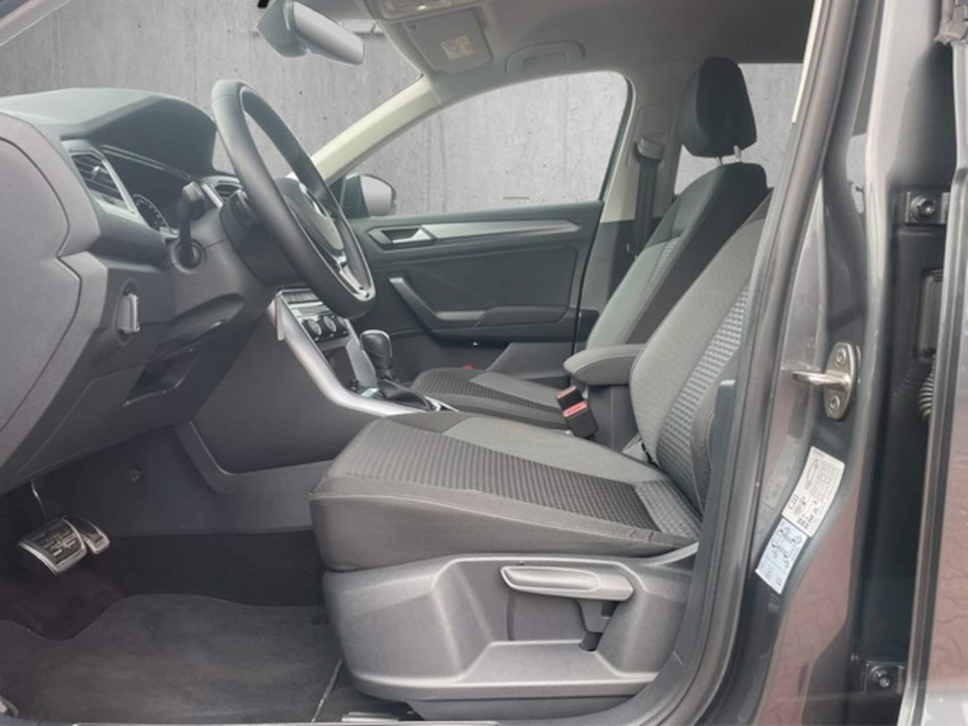 Volkswagen T-Roc Active