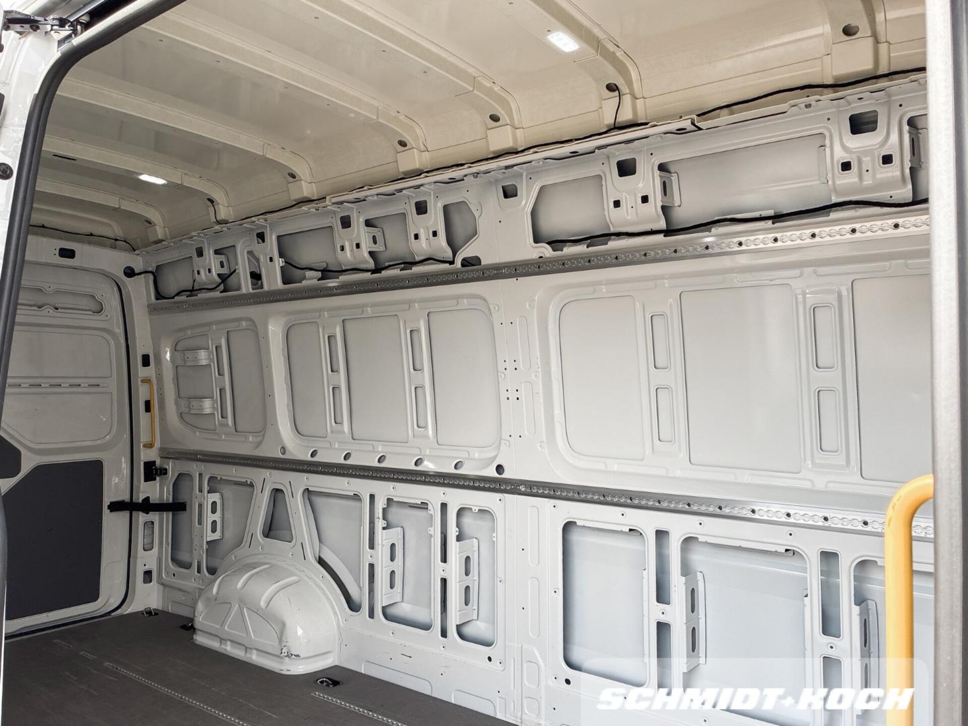 Volkswagen Crafter Kasten langer Radstand