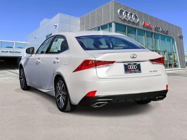 2018 Lexus IS 300