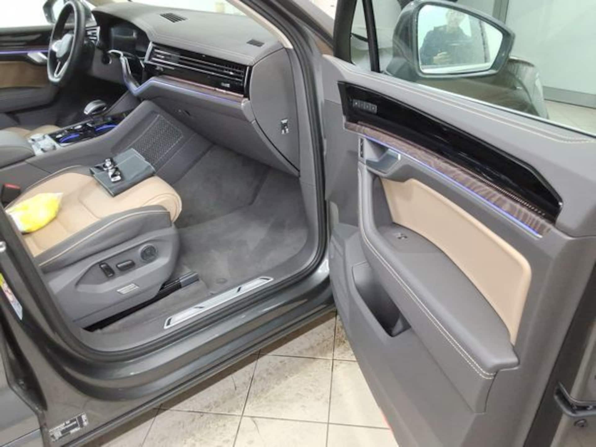 Volkswagen Touareg Elegance