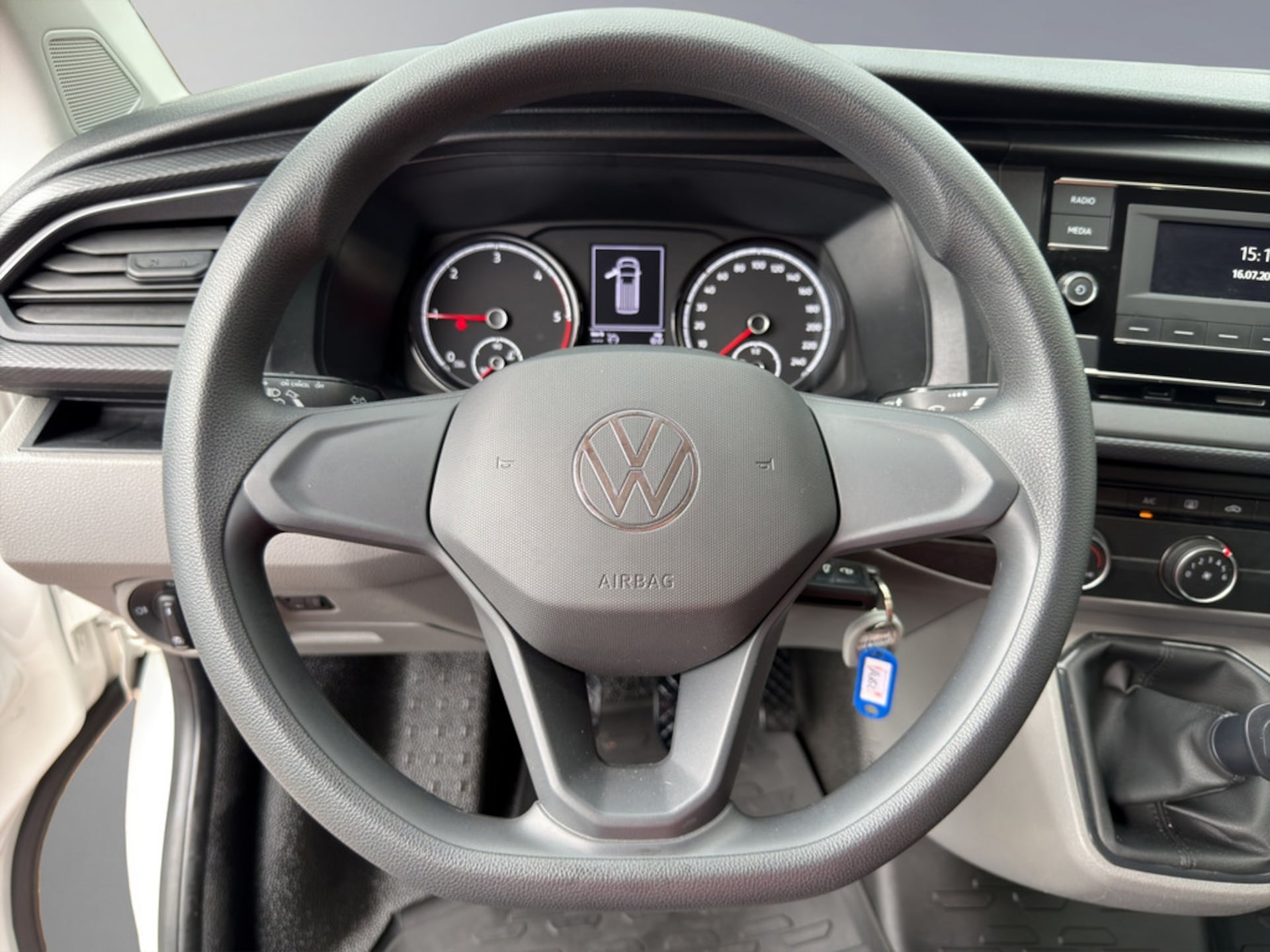 Volkswagen T6.1 Transporter Kombi kurzer Radstand