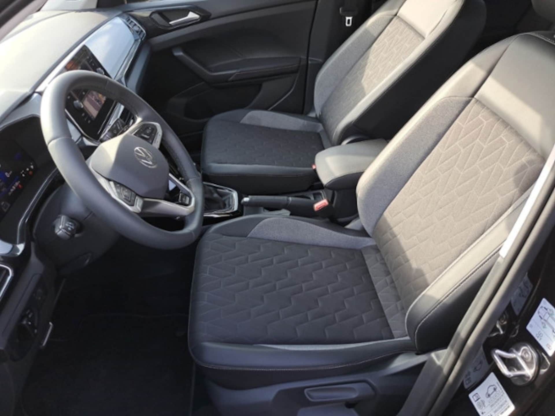 Volkswagen T-Cross Life