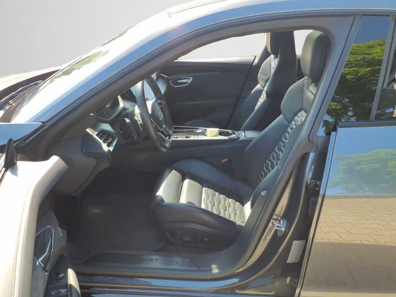 Audi e-tron GT quattro