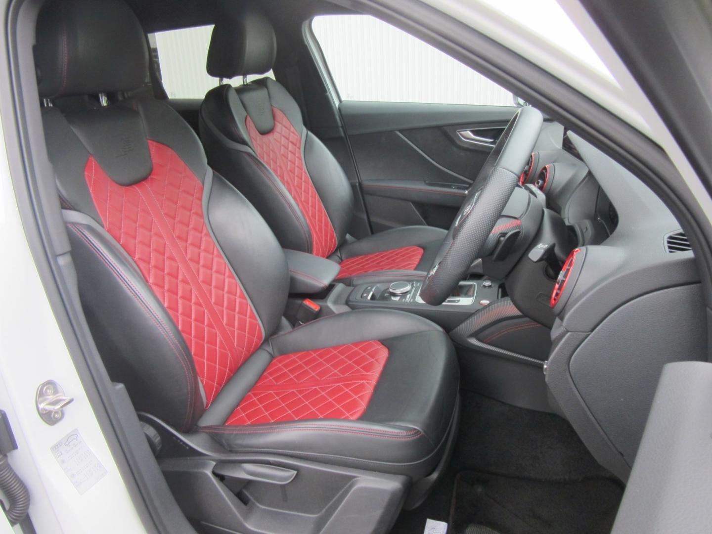 Image about Audi SQ2 SQ2 TFSI 221(300) kW(PS) S tronic